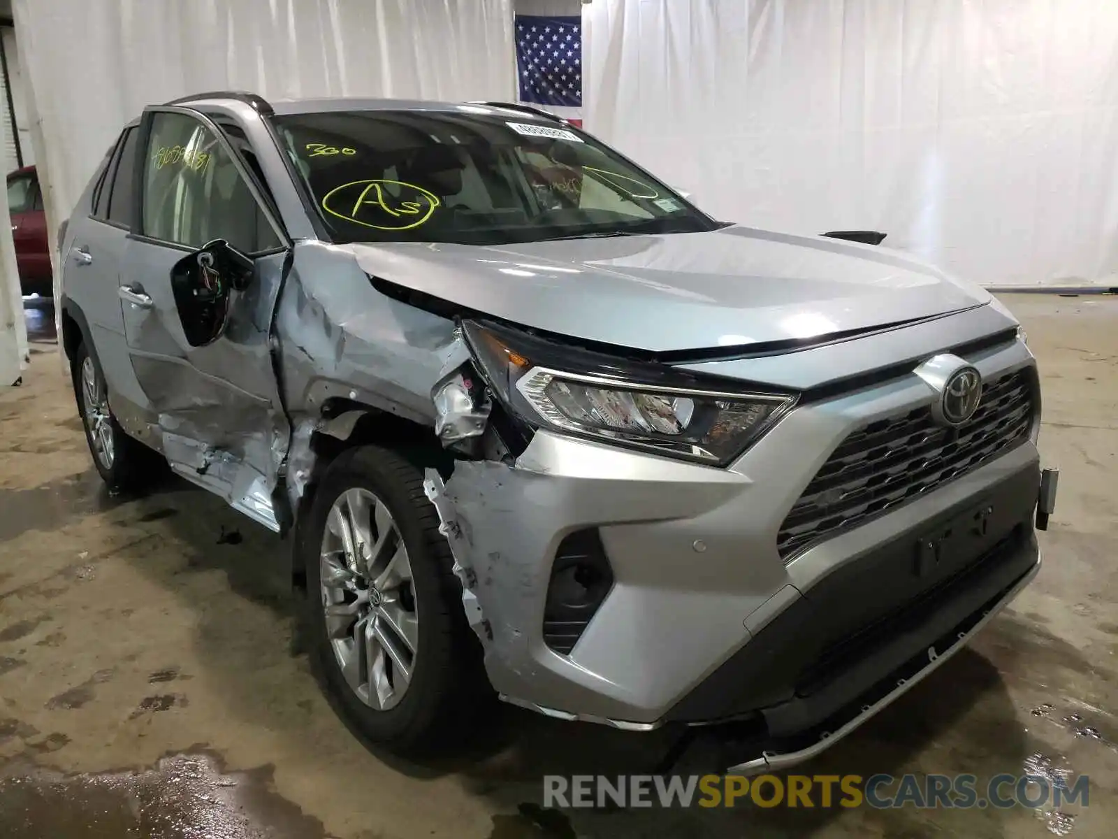 1 Photograph of a damaged car JTMN1RFV8KD523157 TOYOTA RAV4 2019