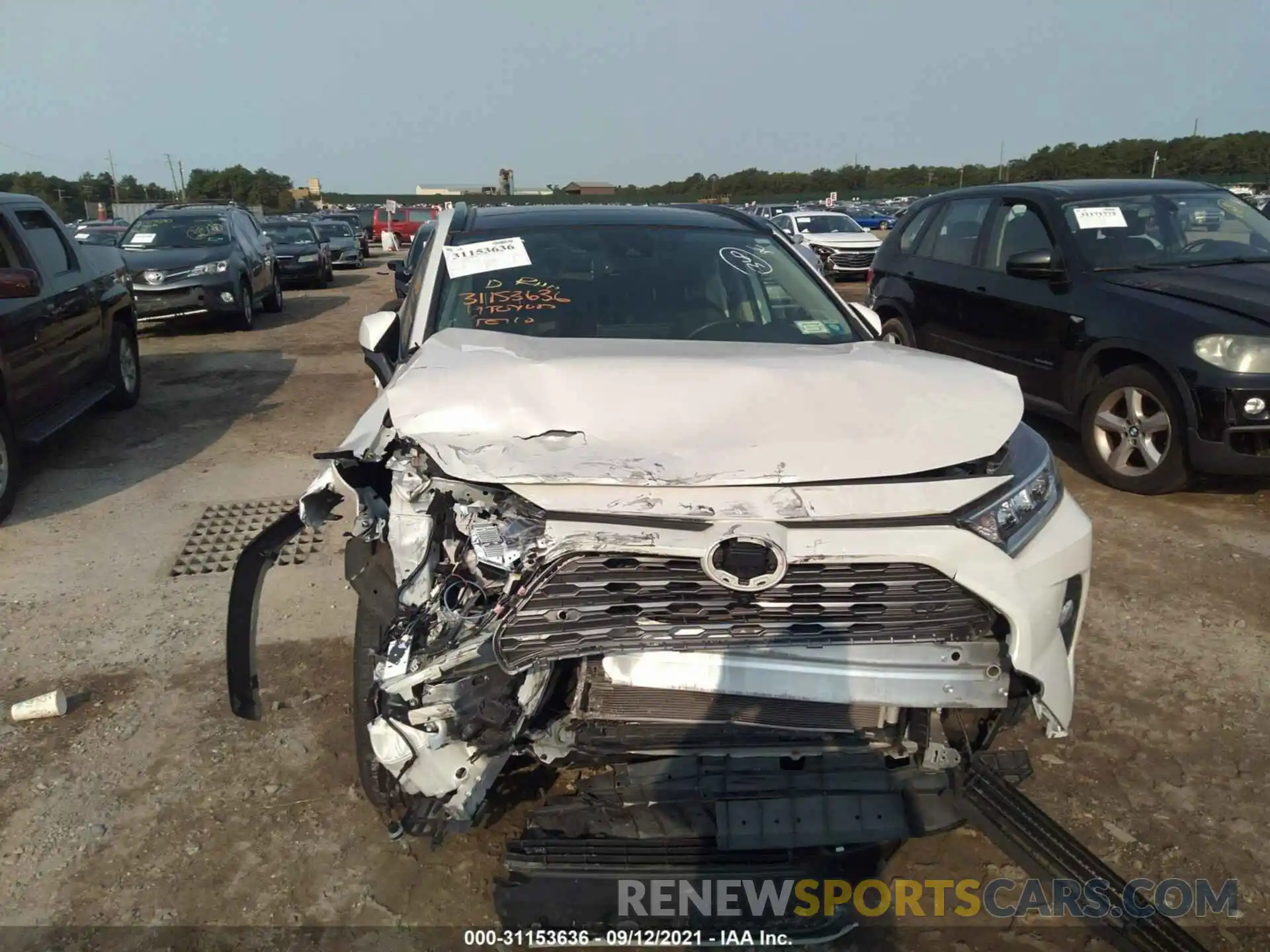 6 Photograph of a damaged car JTMN1RFV8KJ020262 TOYOTA RAV4 2019