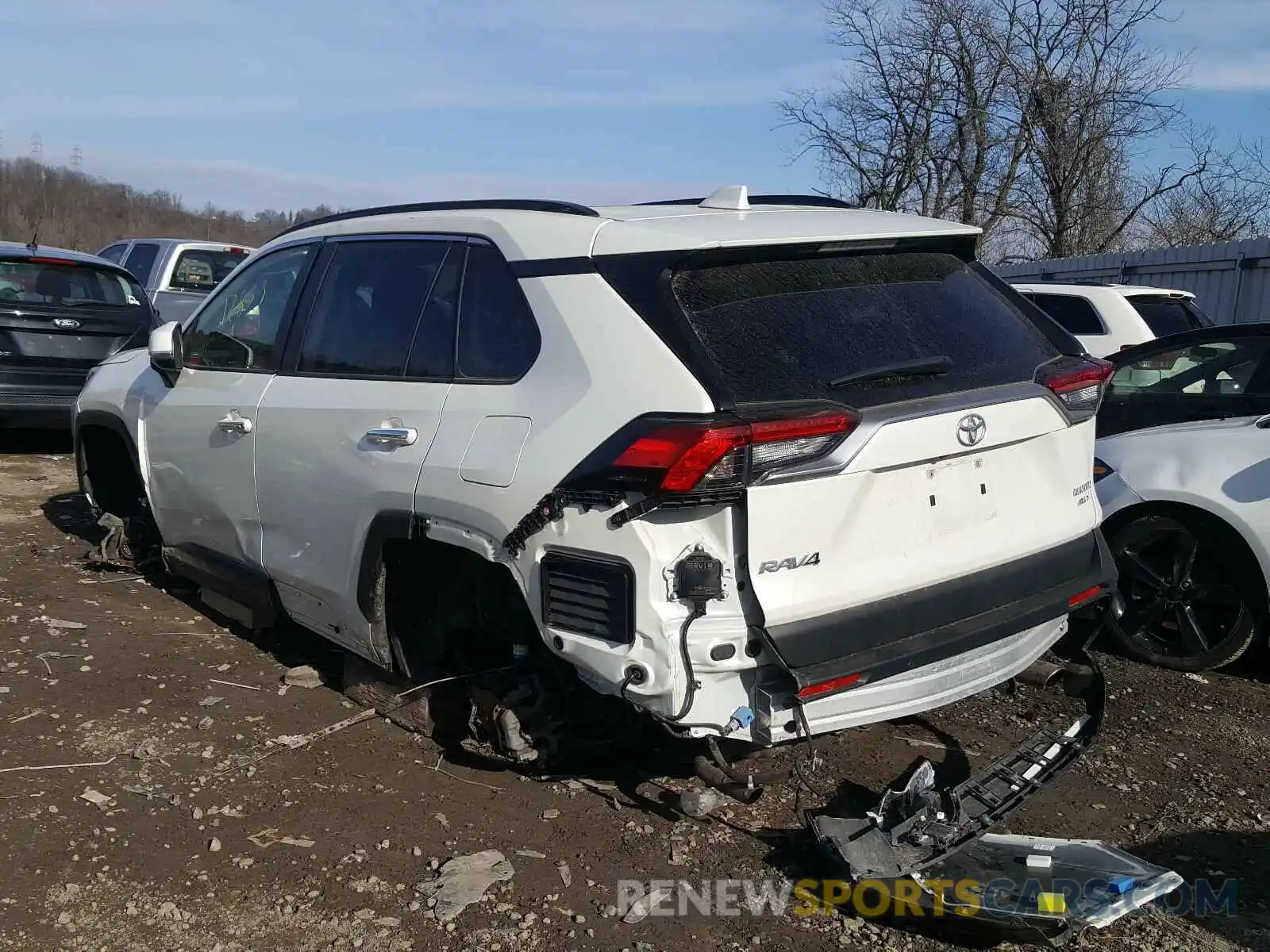 3 Фотография поврежденного автомобиля JTMN1RFV9KD502110 TOYOTA RAV4 2019