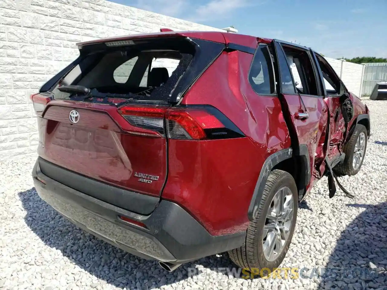 4 Photograph of a damaged car JTMN1RFV9KD515603 TOYOTA RAV4 2019