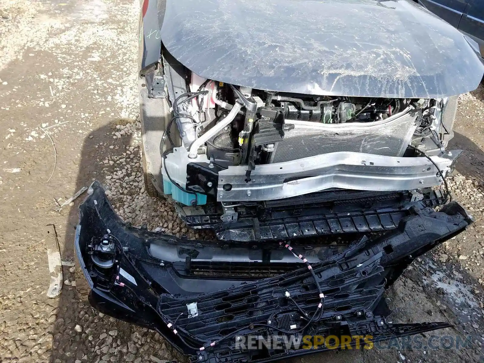 9 Photograph of a damaged car JTMN1RFV9KD522664 TOYOTA RAV4 2019