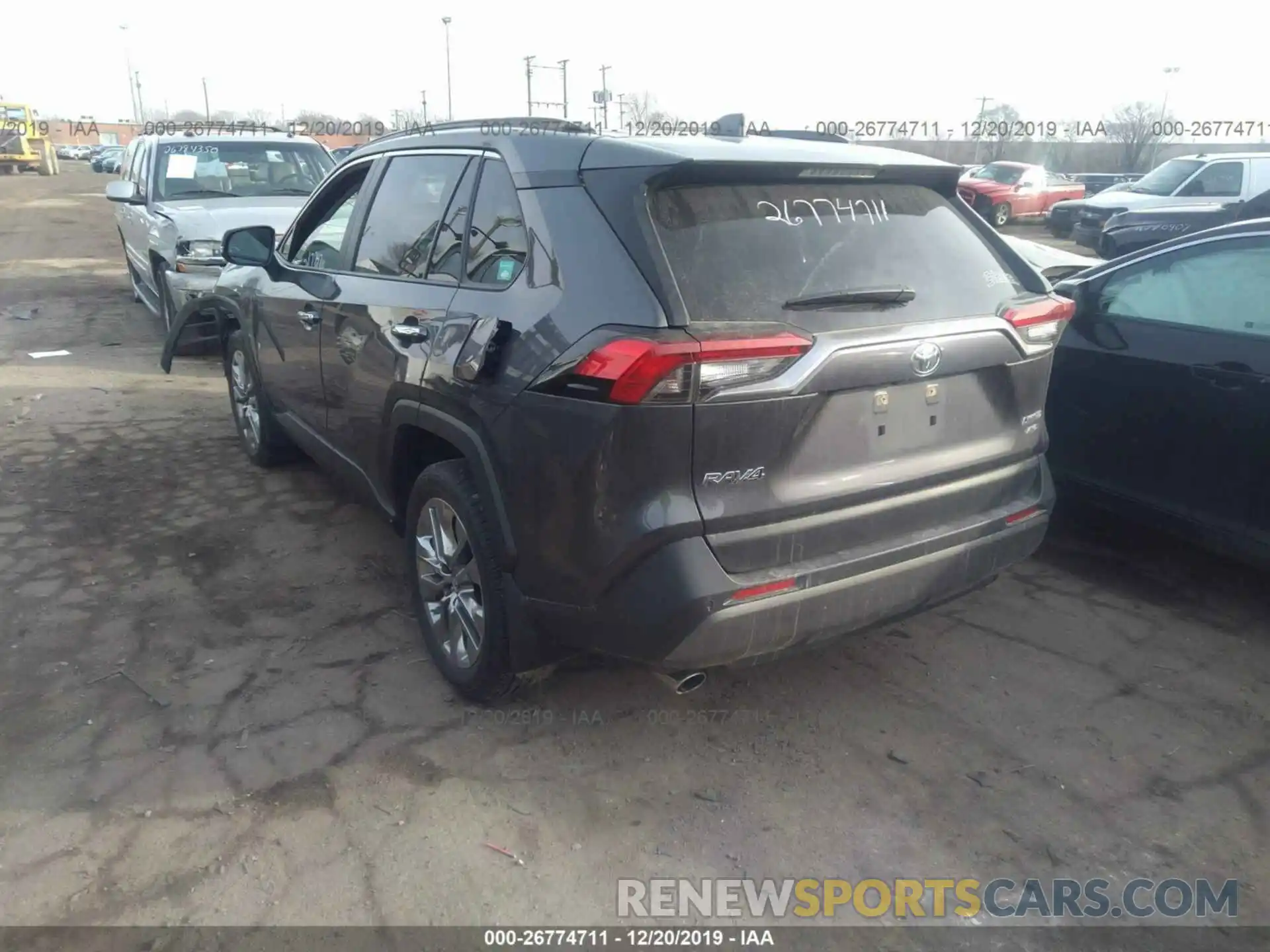 3 Photograph of a damaged car JTMN1RFV9KJ003518 TOYOTA RAV4 2019