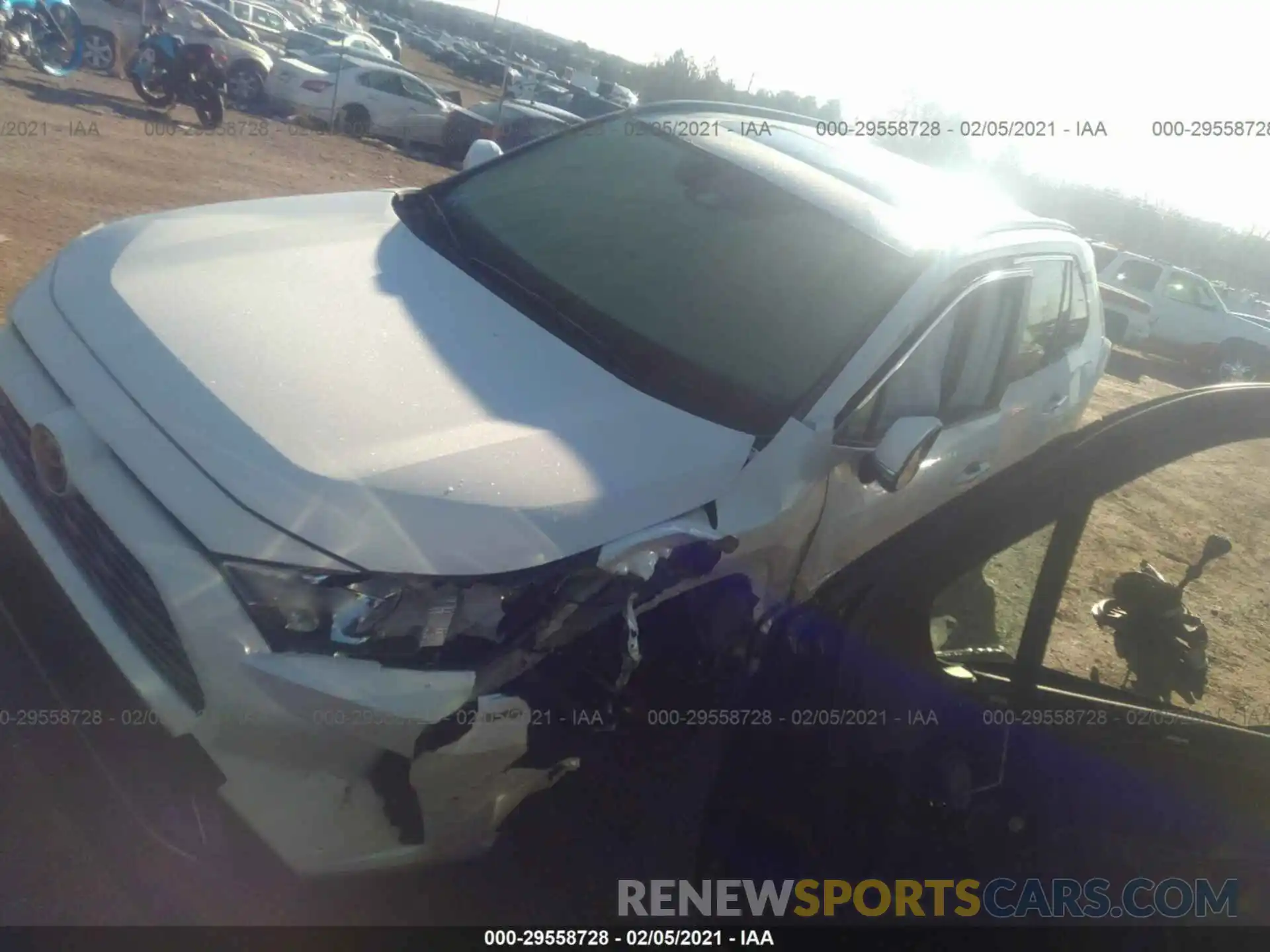 2 Photograph of a damaged car JTMN1RFVIKD039461 TOYOTA RAV4 2019