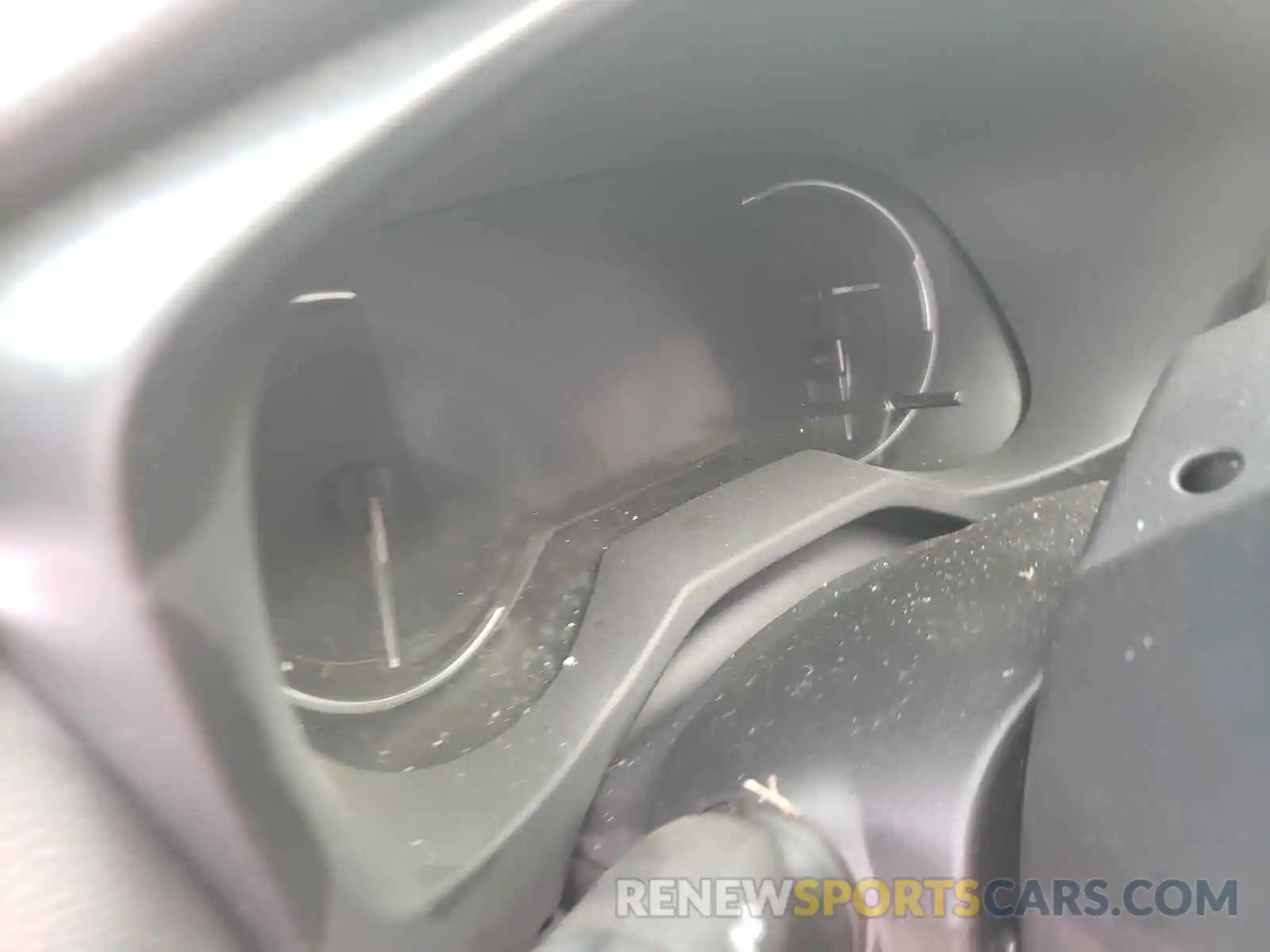 8 Photograph of a damaged car JTMN1RFVXKD009617 TOYOTA RAV4 2019