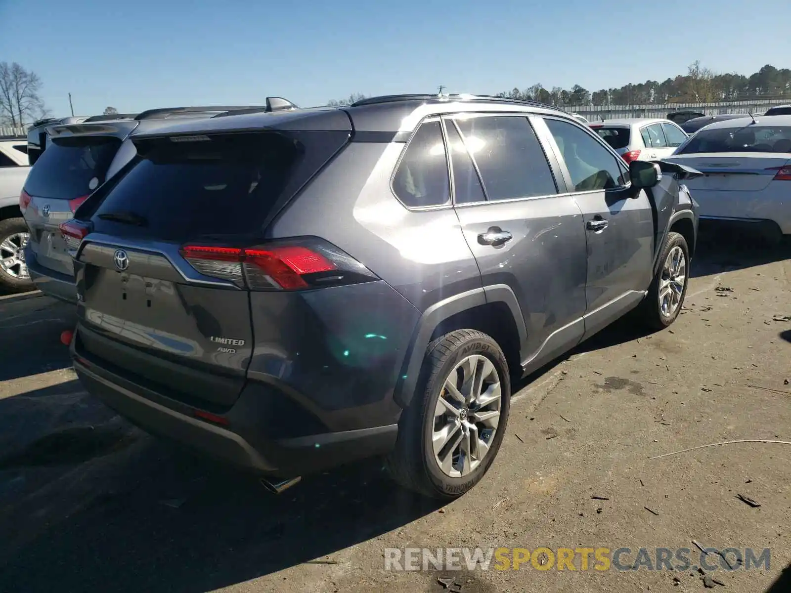 4 Photograph of a damaged car JTMN1RFVXKD512256 TOYOTA RAV4 2019