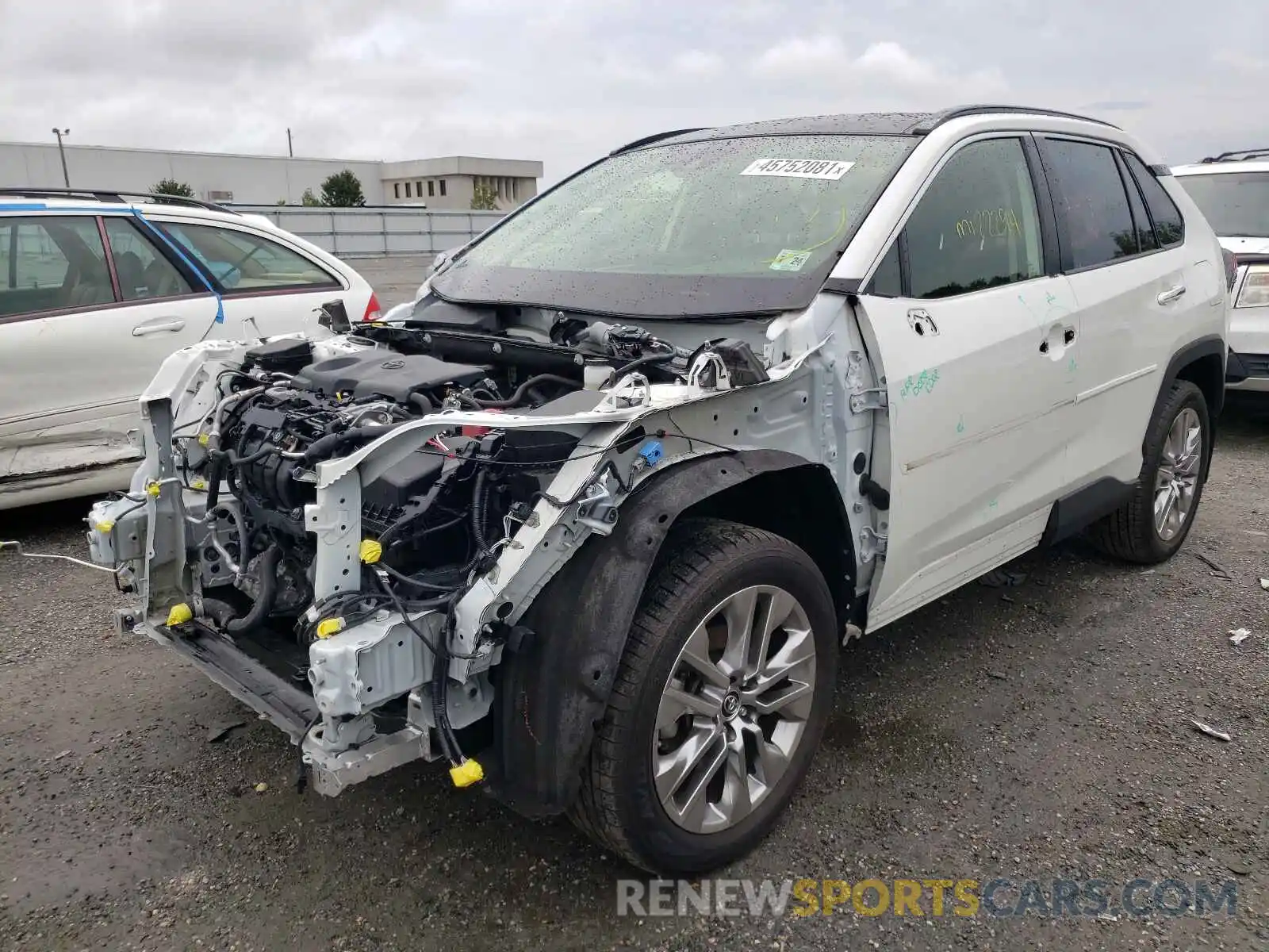 2 Photograph of a damaged car JTMN1RFVXKD516212 TOYOTA RAV4 2019