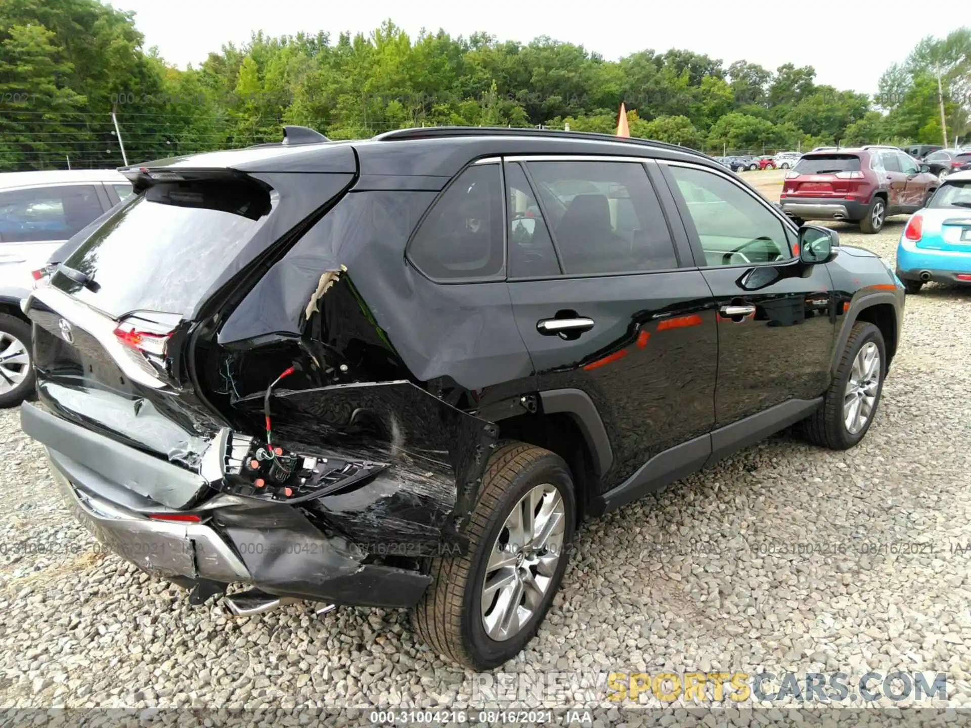 4 Photograph of a damaged car JTMN1RFVXKD518767 TOYOTA RAV4 2019