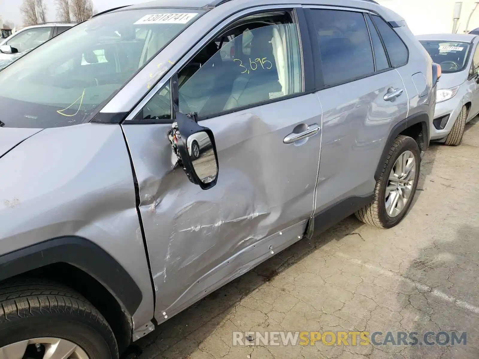 9 Фотография поврежденного автомобиля JTMN1RFVXKD521149 TOYOTA RAV4 2019