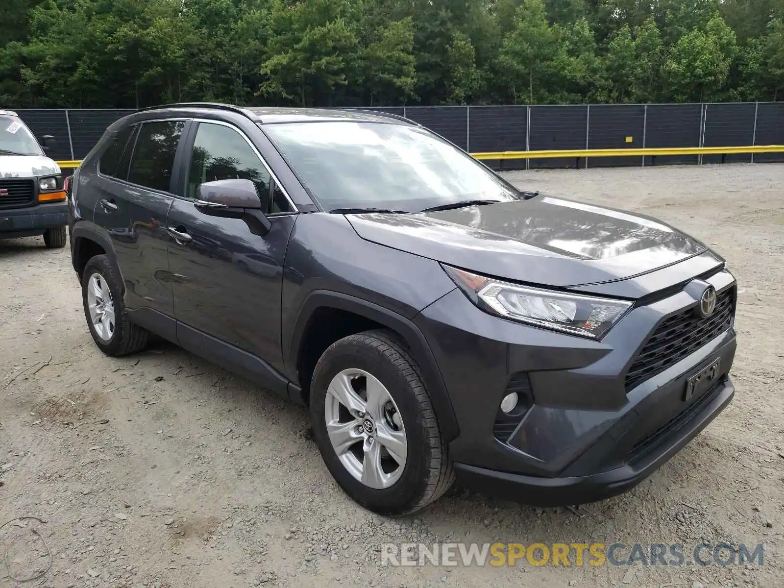 1 Photograph of a damaged car JTMP1RFV0KD003169 TOYOTA RAV4 2019