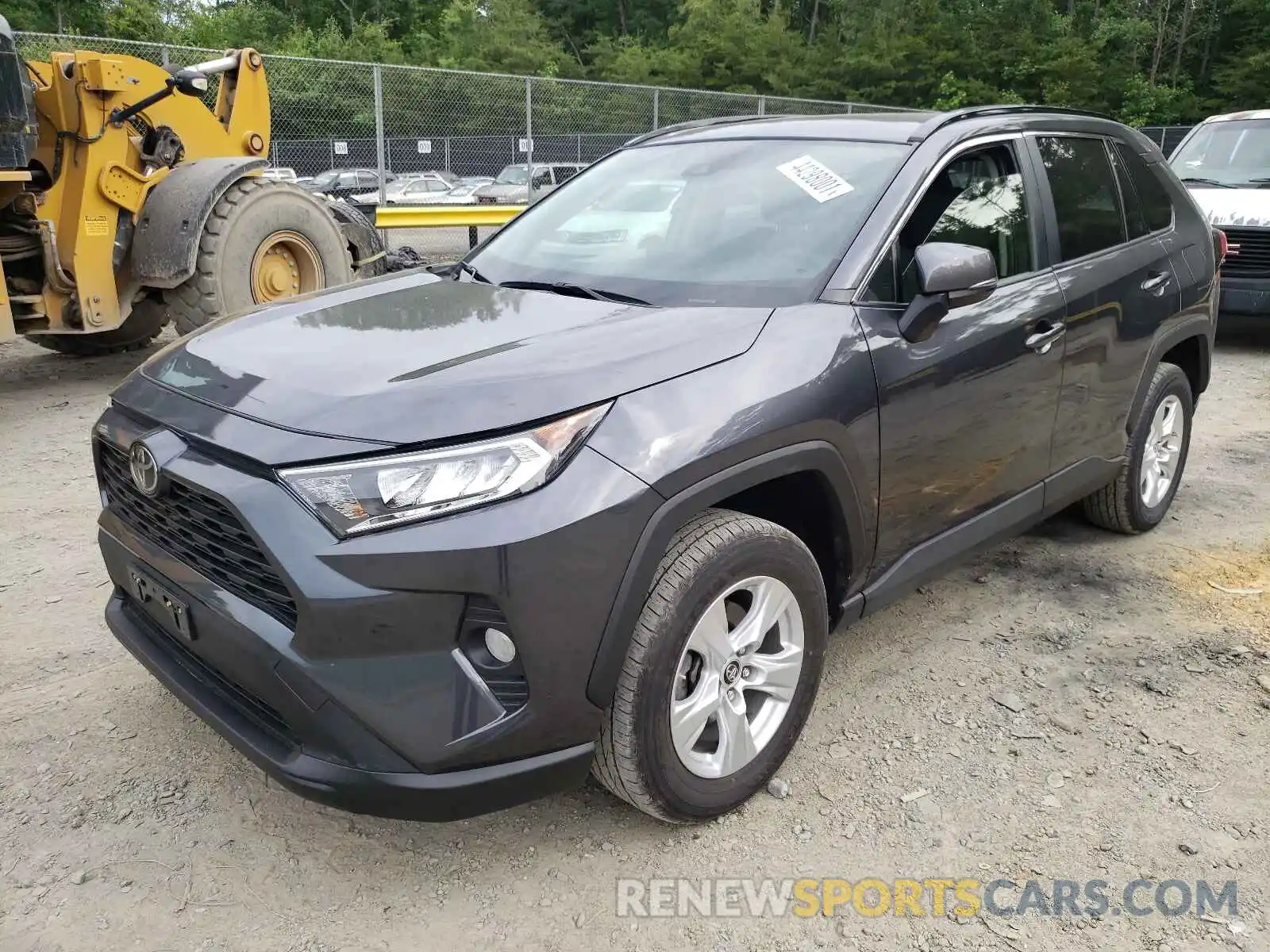 2 Photograph of a damaged car JTMP1RFV0KD003169 TOYOTA RAV4 2019