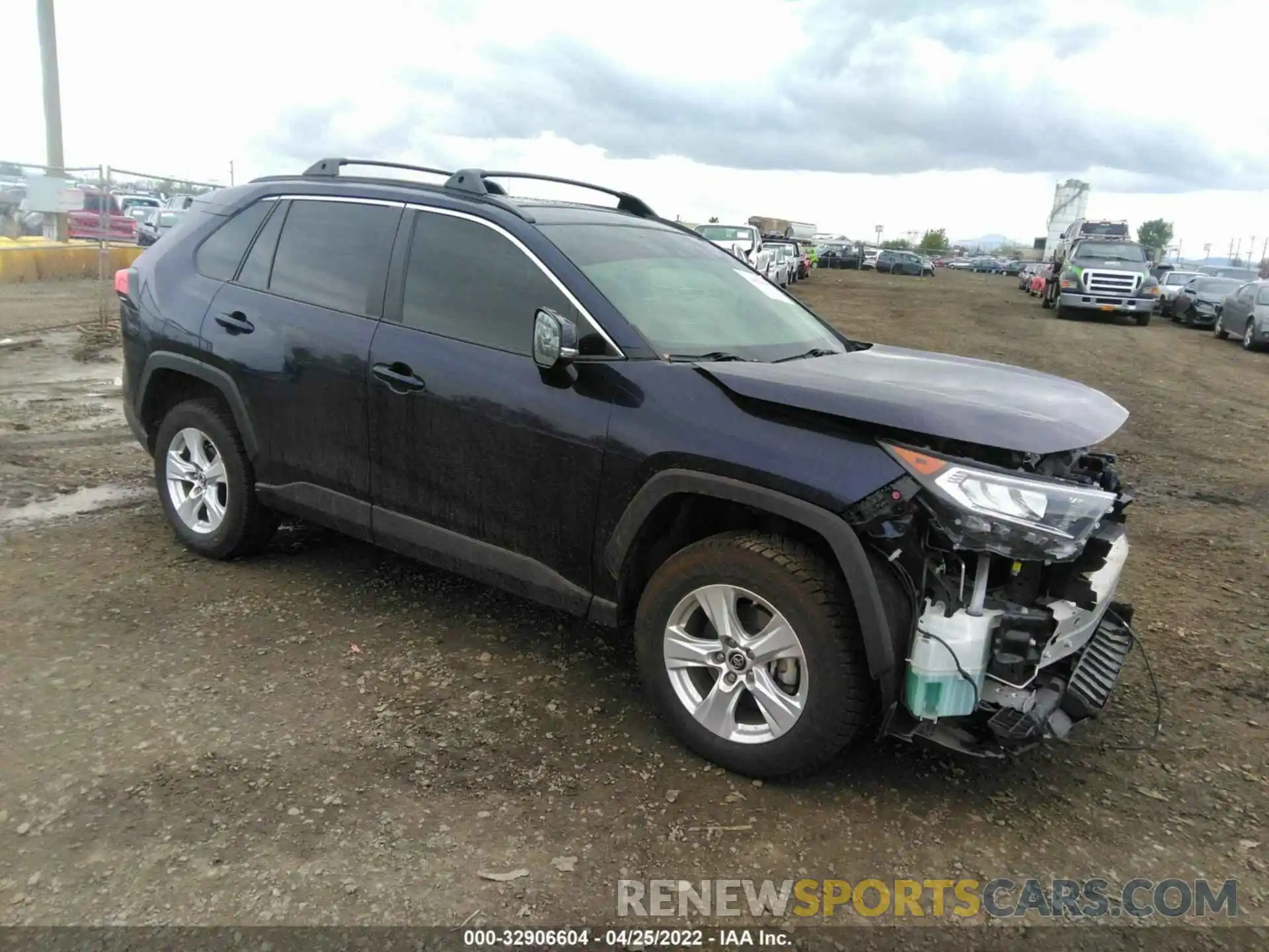 1 Photograph of a damaged car JTMP1RFV0KD006394 TOYOTA RAV4 2019