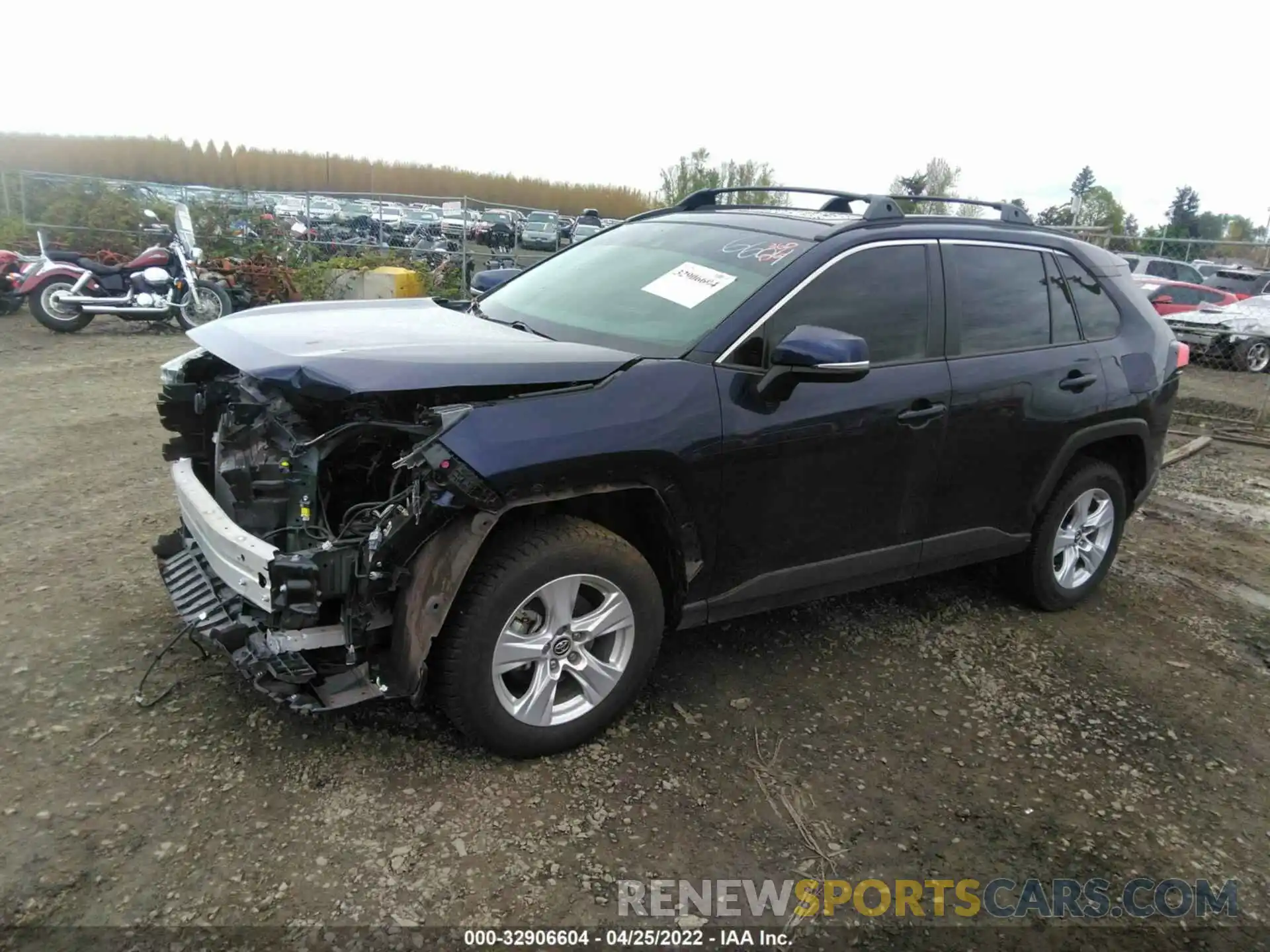 2 Photograph of a damaged car JTMP1RFV0KD006394 TOYOTA RAV4 2019