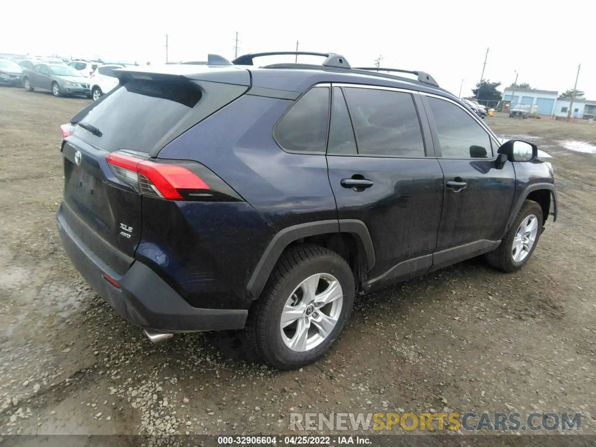 4 Photograph of a damaged car JTMP1RFV0KD006394 TOYOTA RAV4 2019