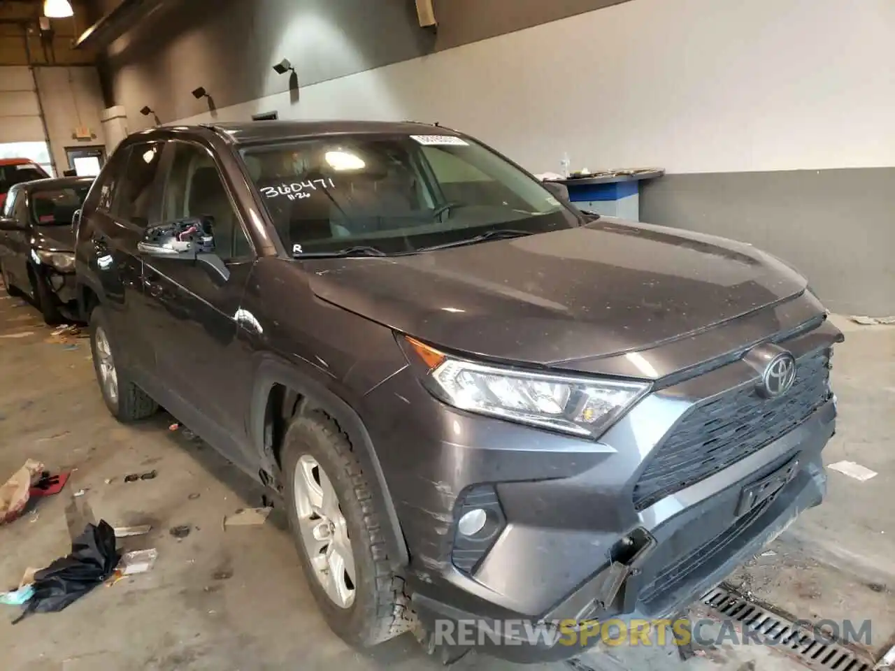 1 Photograph of a damaged car JTMP1RFV0KD007366 TOYOTA RAV4 2019