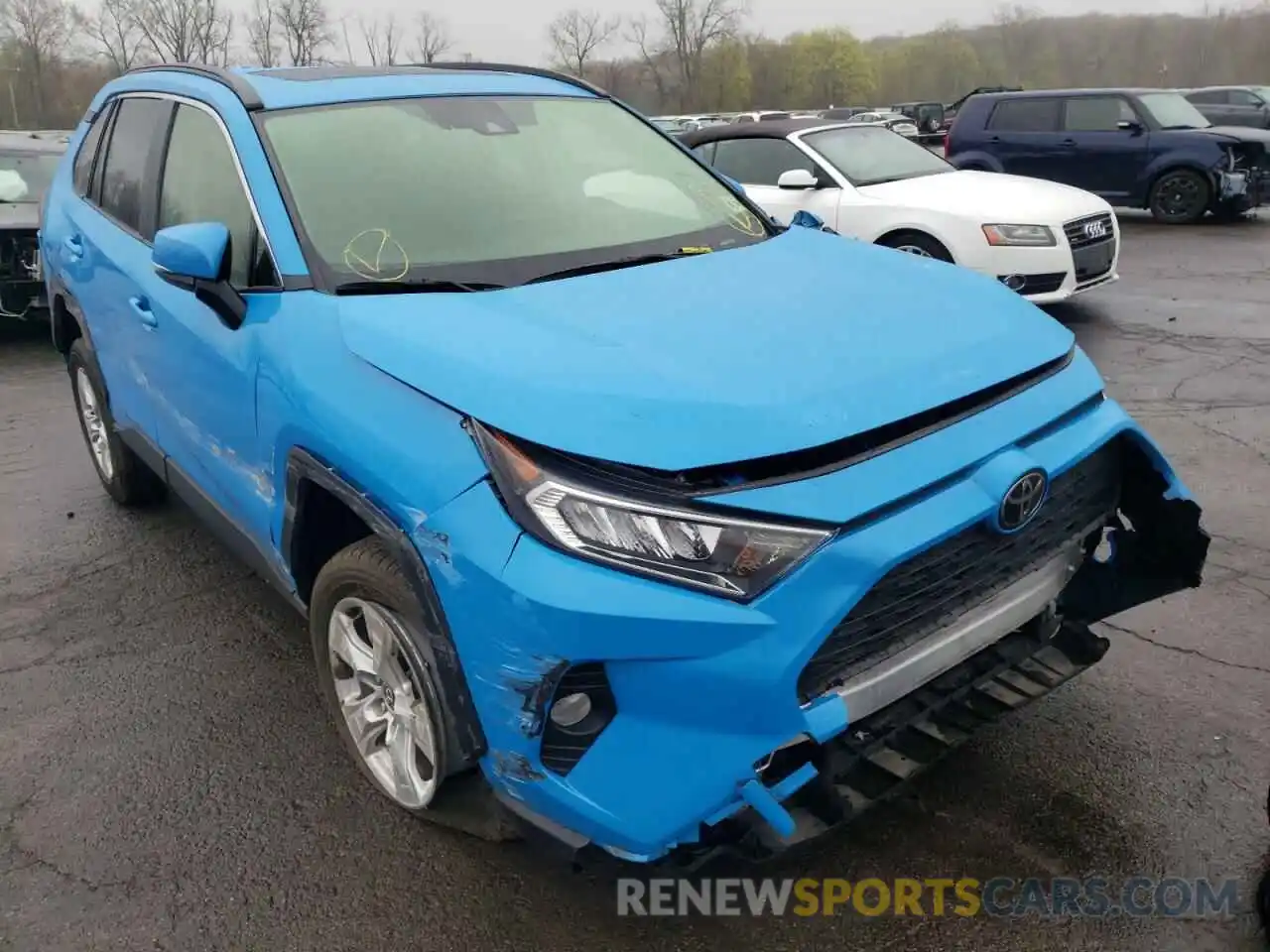 1 Фотография поврежденного автомобиля JTMP1RFV0KD009733 TOYOTA RAV4 2019