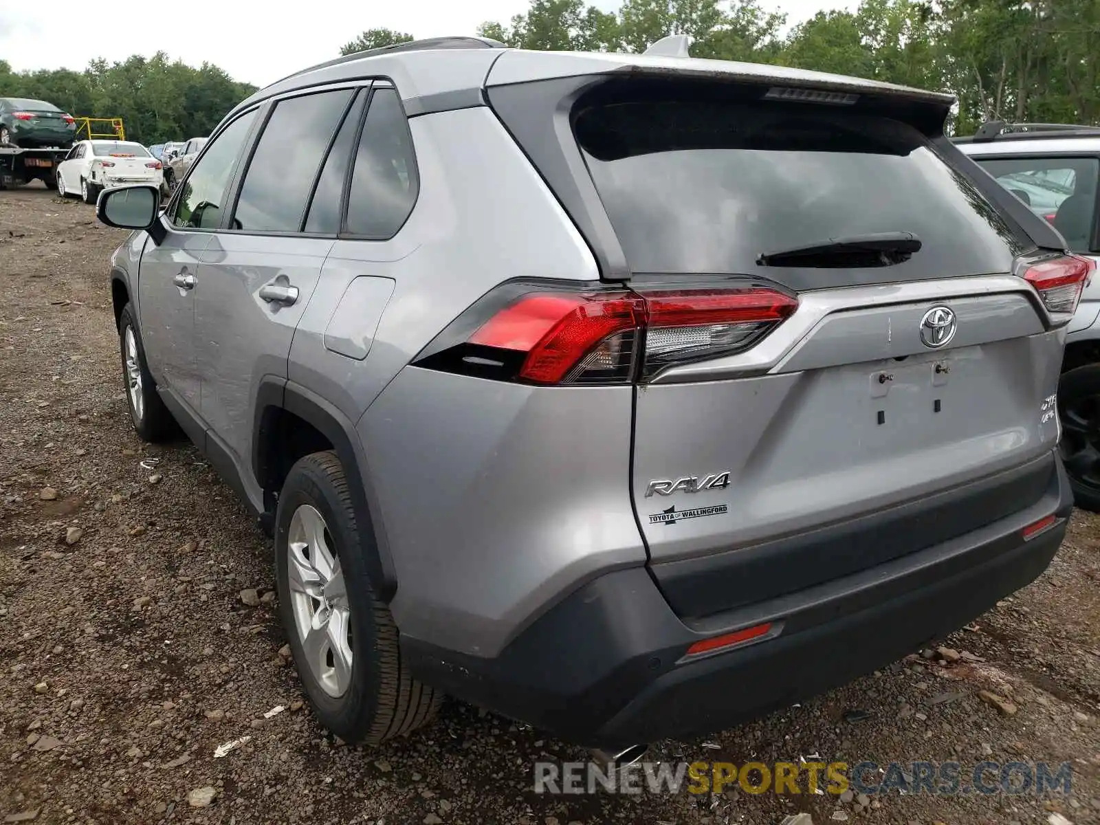 3 Photograph of a damaged car JTMP1RFV0KD011563 TOYOTA RAV4 2019