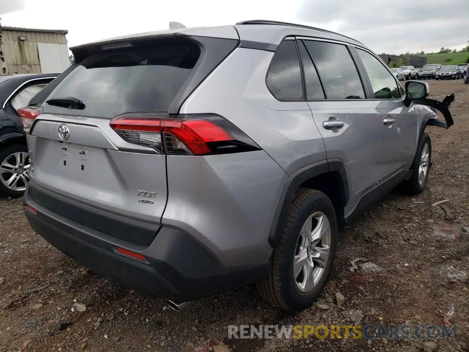 4 Photograph of a damaged car JTMP1RFV0KD011563 TOYOTA RAV4 2019