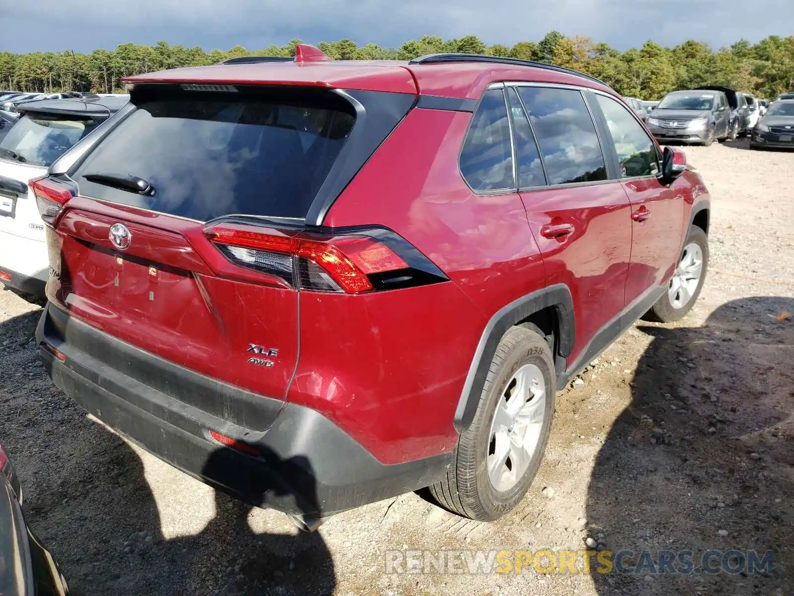 4 Фотография поврежденного автомобиля JTMP1RFV0KD012440 TOYOTA RAV4 2019