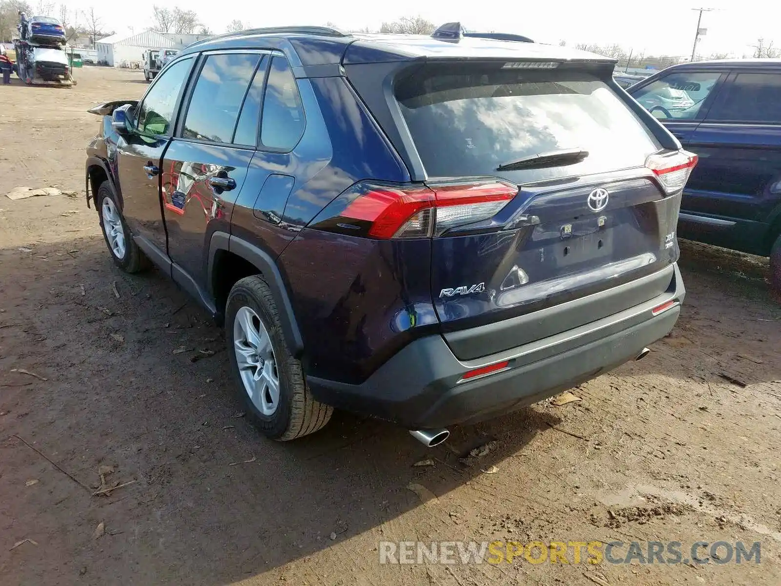 3 Photograph of a damaged car JTMP1RFV0KD012471 TOYOTA RAV4 2019