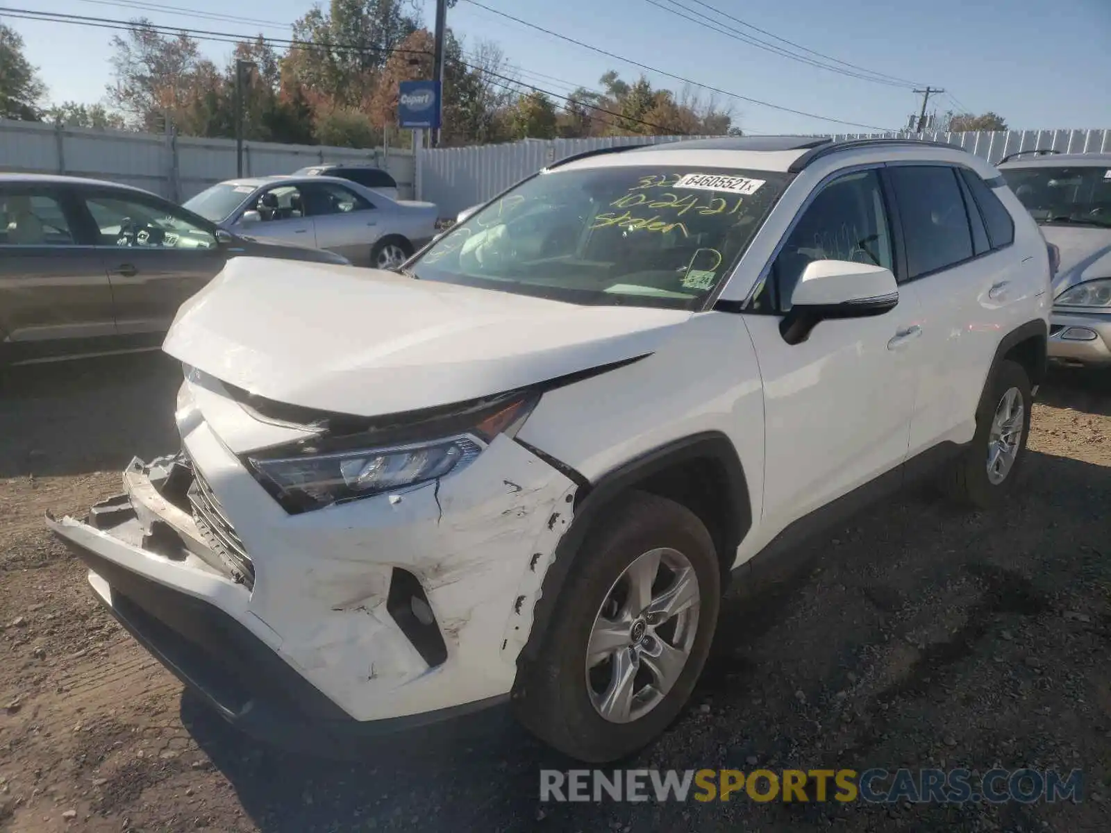 2 Photograph of a damaged car JTMP1RFV0KD016164 TOYOTA RAV4 2019