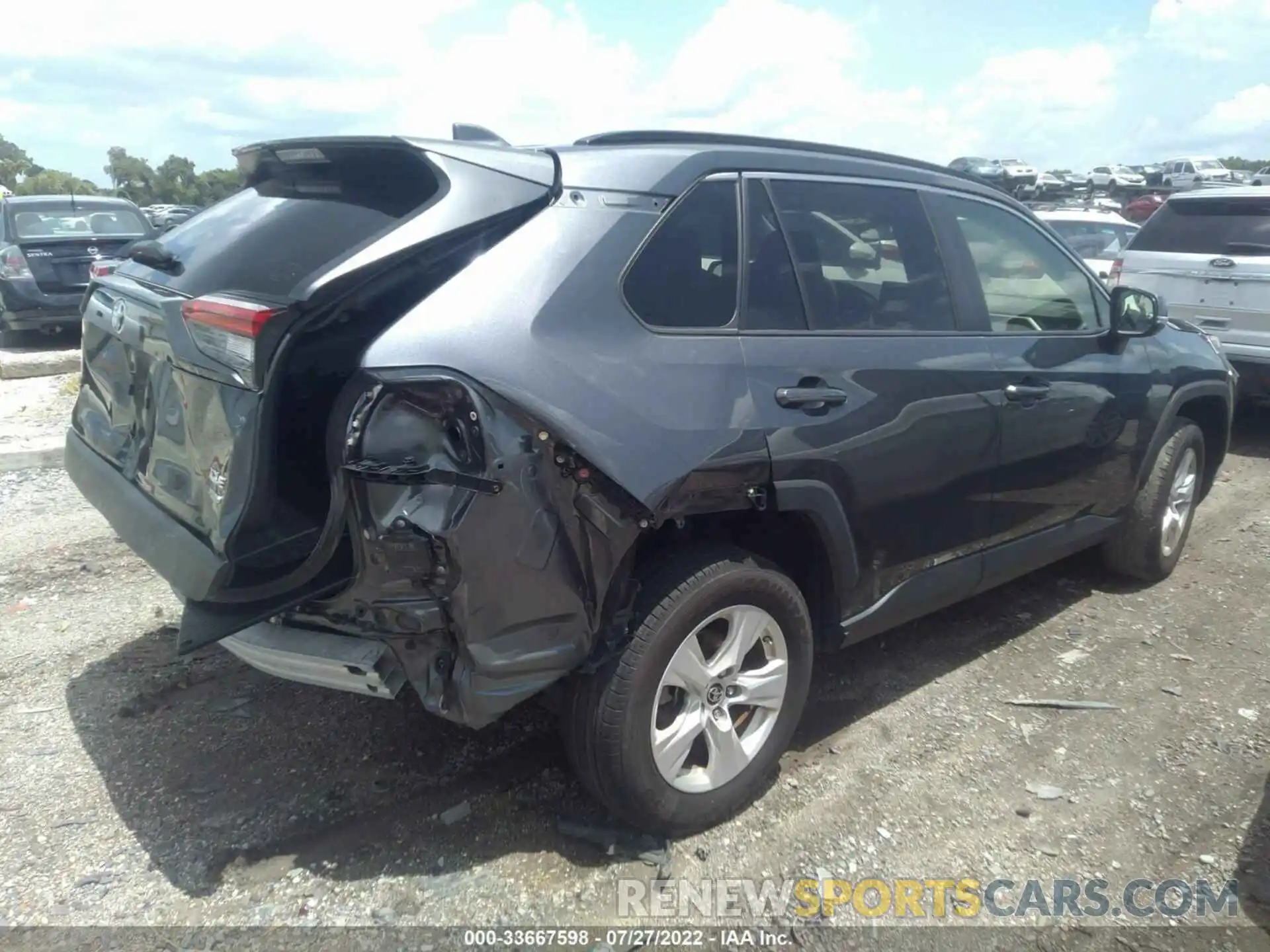 4 Фотография поврежденного автомобиля JTMP1RFV0KD028993 TOYOTA RAV4 2019