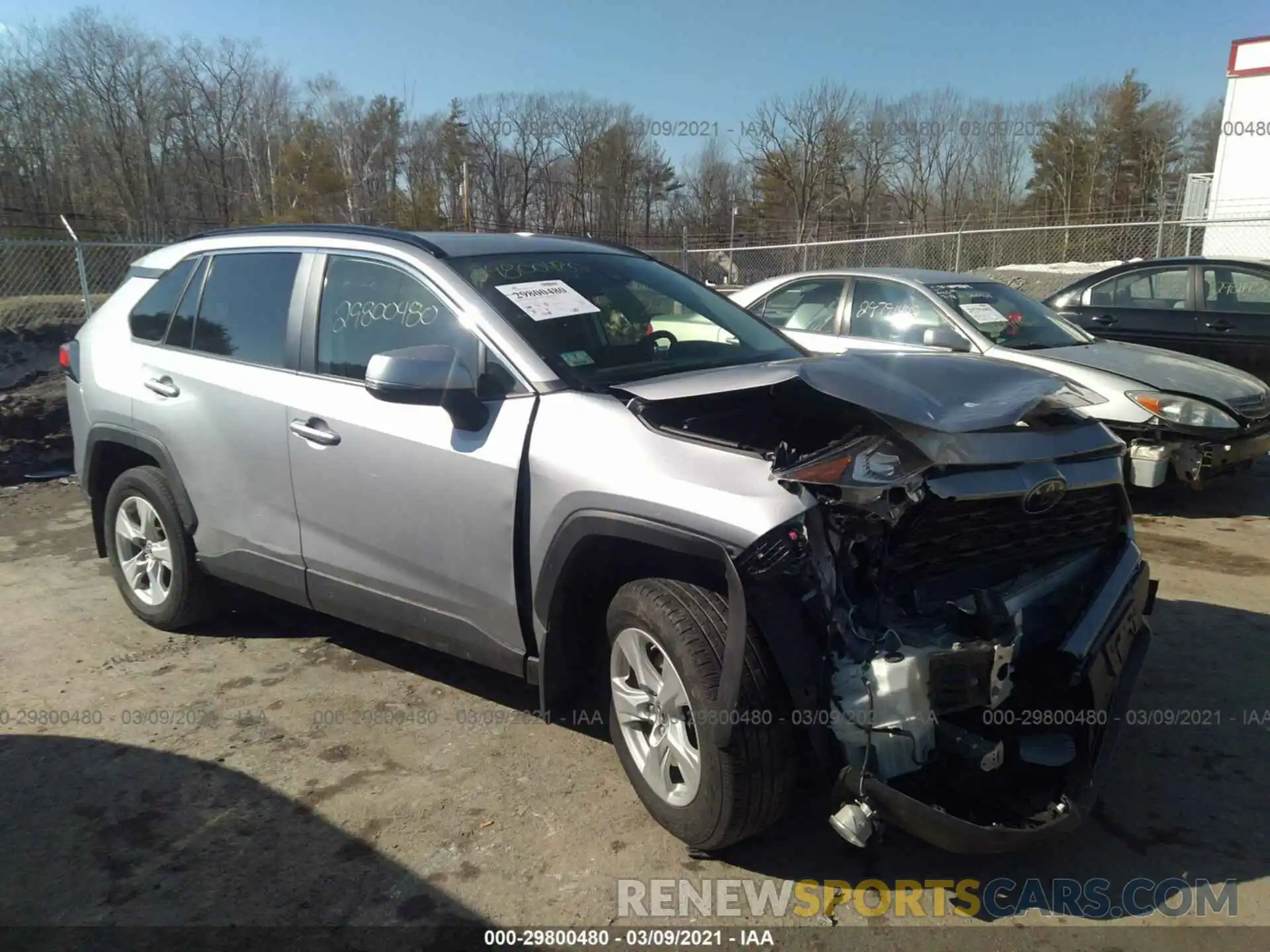 1 Photograph of a damaged car JTMP1RFV0KD030212 TOYOTA RAV4 2019