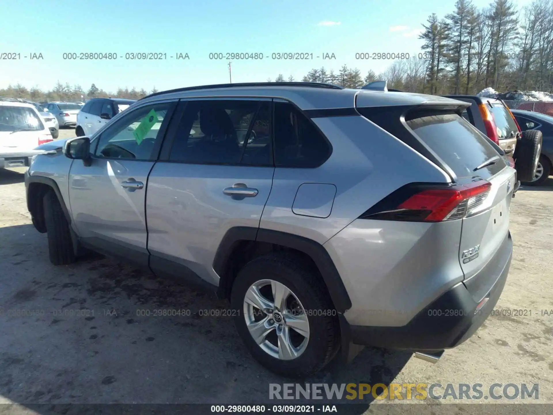 3 Photograph of a damaged car JTMP1RFV0KD030212 TOYOTA RAV4 2019