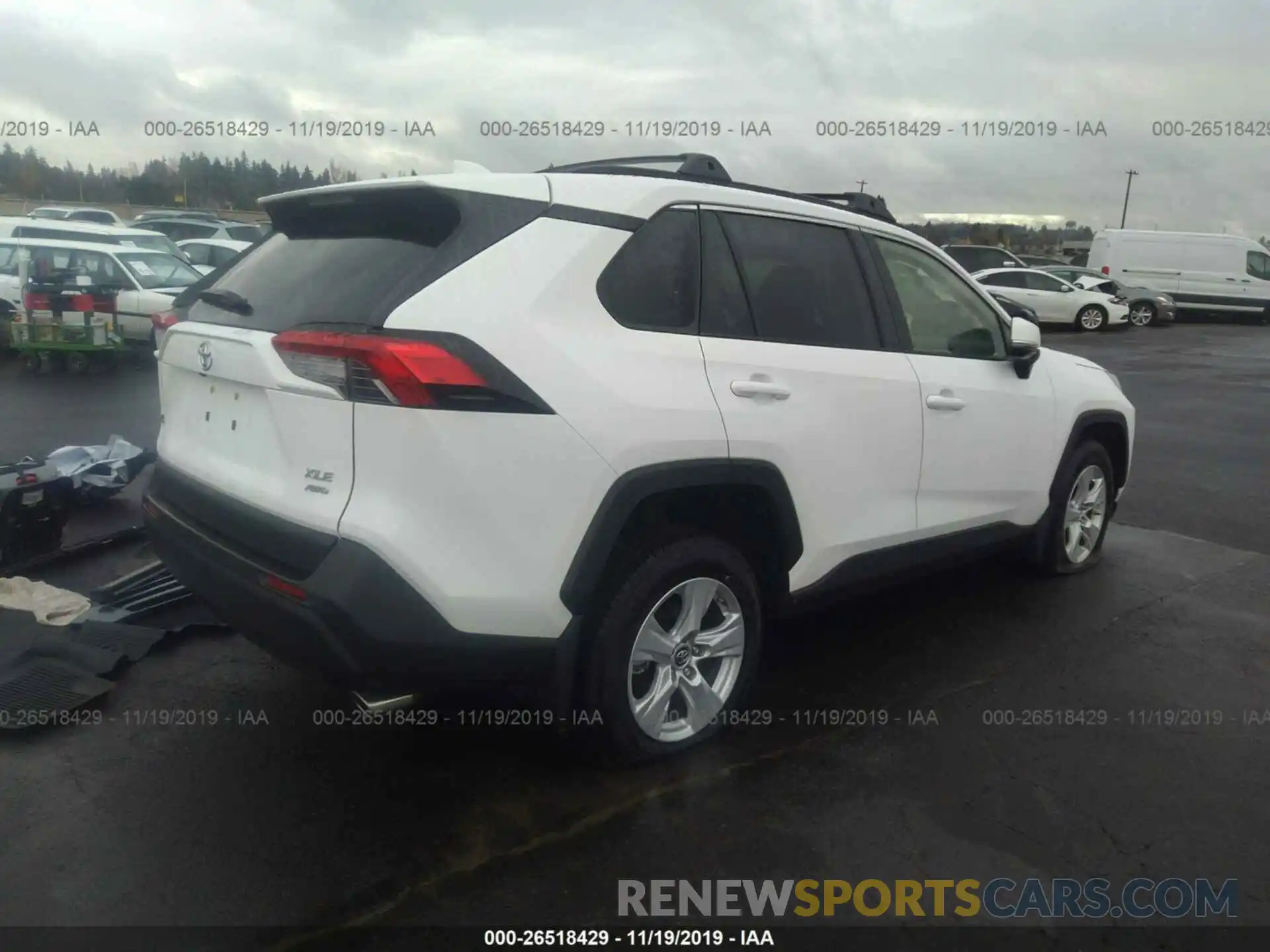 4 Фотография поврежденного автомобиля JTMP1RFV0KD031022 TOYOTA RAV4 2019