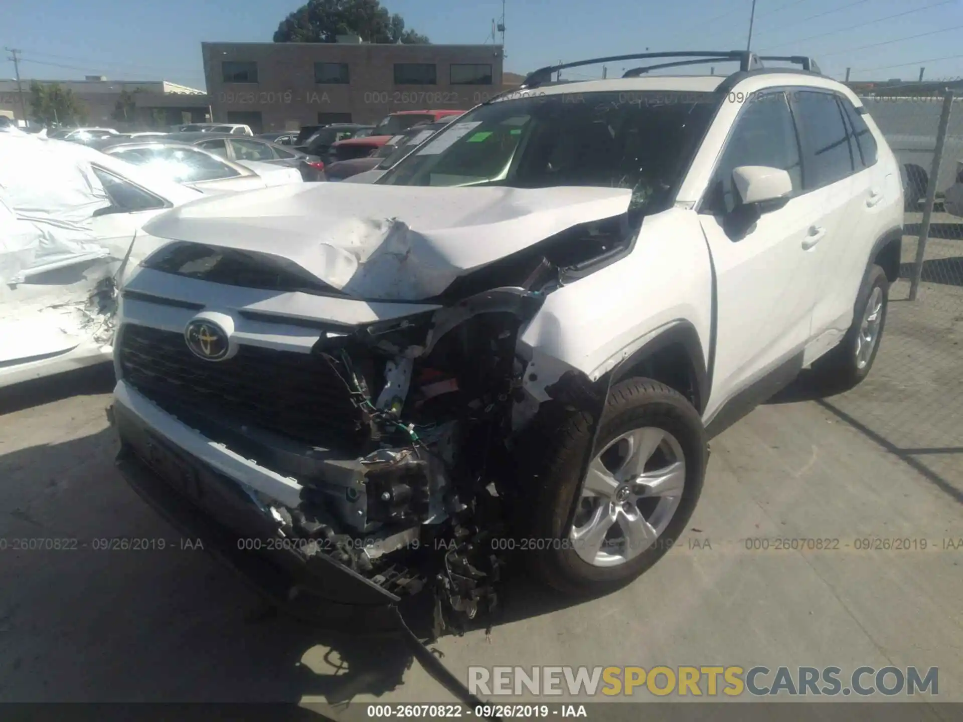 2 Photograph of a damaged car JTMP1RFV0KD034762 TOYOTA RAV4 2019