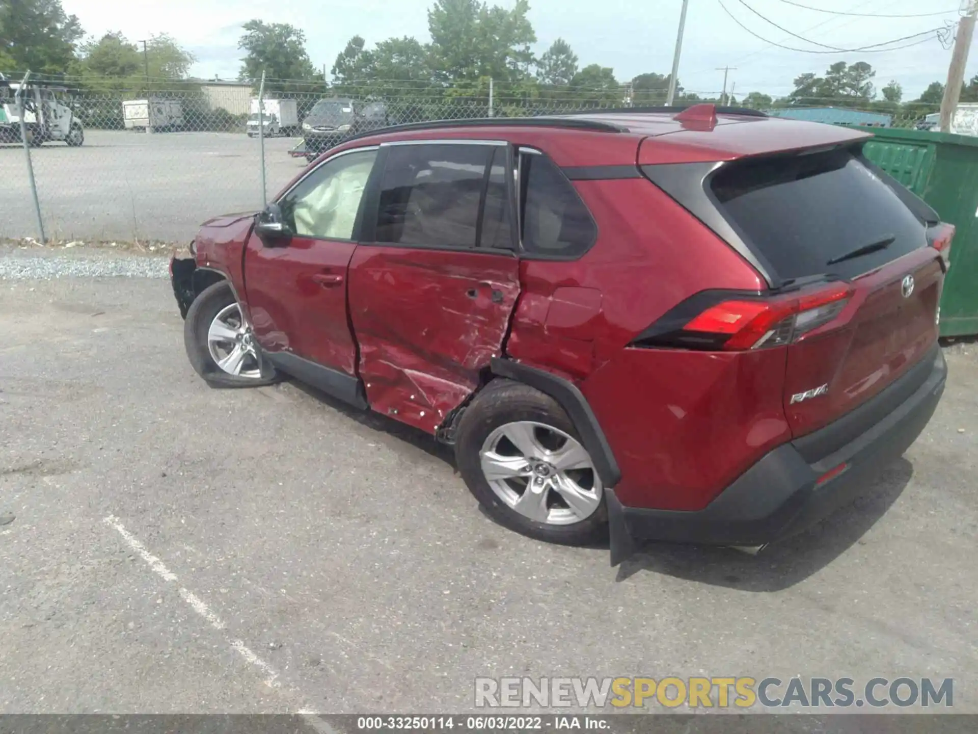 3 Photograph of a damaged car JTMP1RFV0KD036561 TOYOTA RAV4 2019