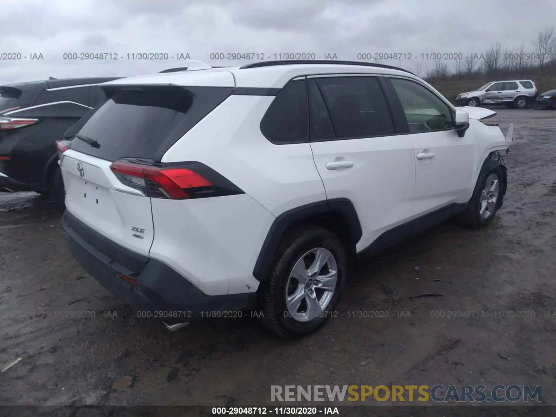 4 Фотография поврежденного автомобиля JTMP1RFV0KD043252 TOYOTA RAV4 2019