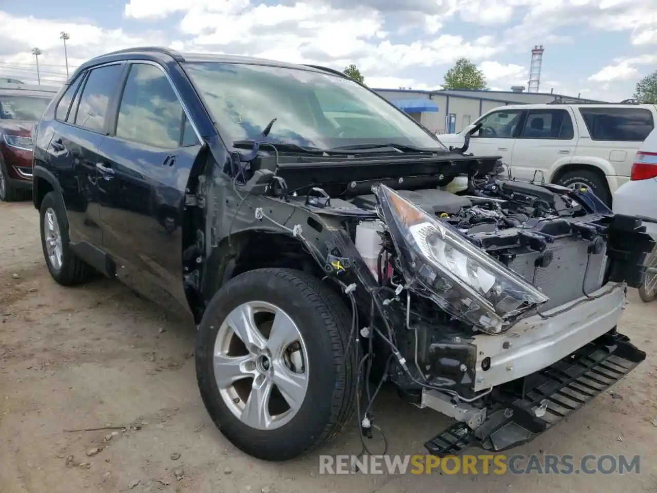 1 Photograph of a damaged car JTMP1RFV0KD506894 TOYOTA RAV4 2019