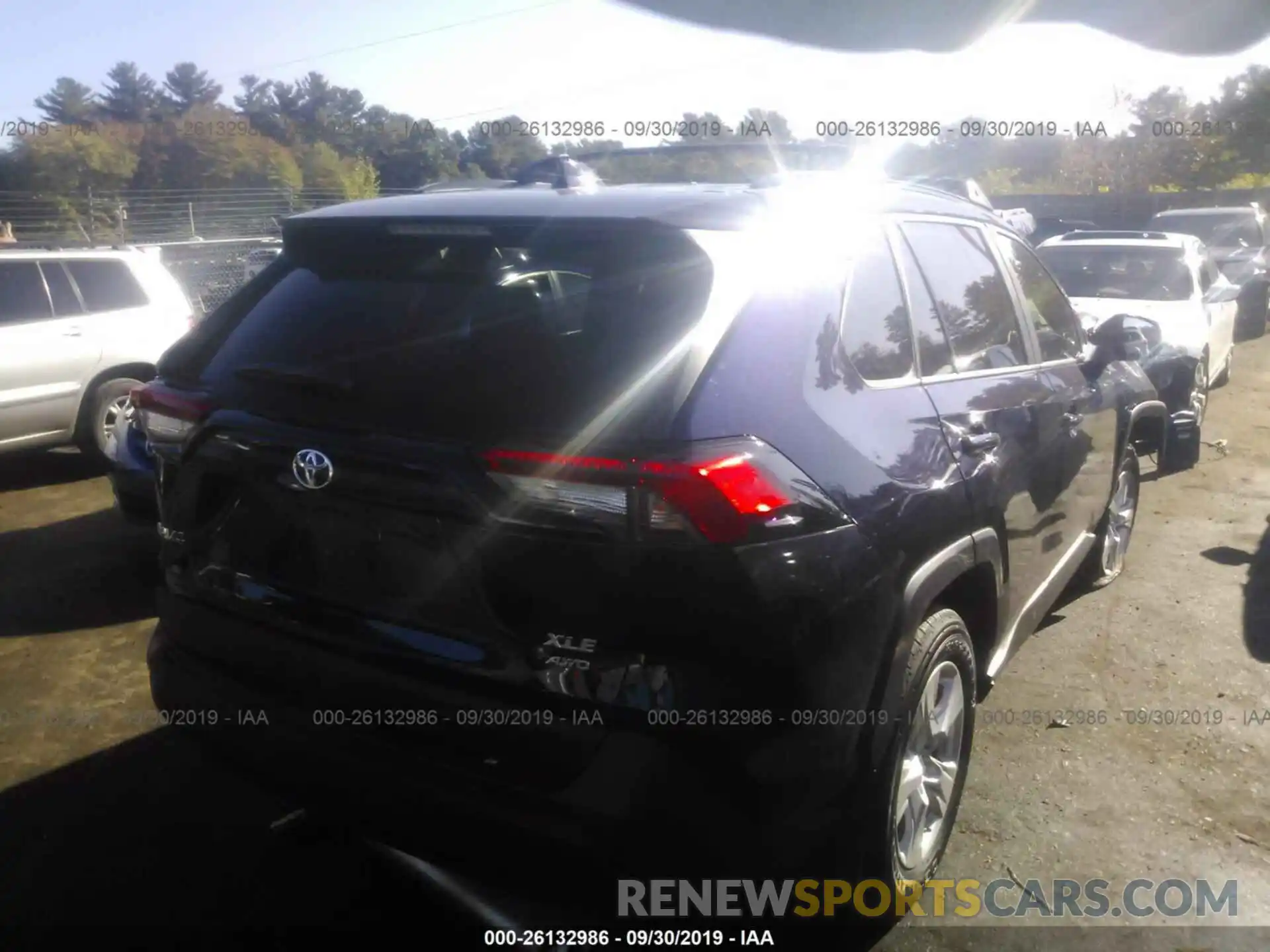 4 Photograph of a damaged car JTMP1RFV0KJ001410 TOYOTA RAV4 2019