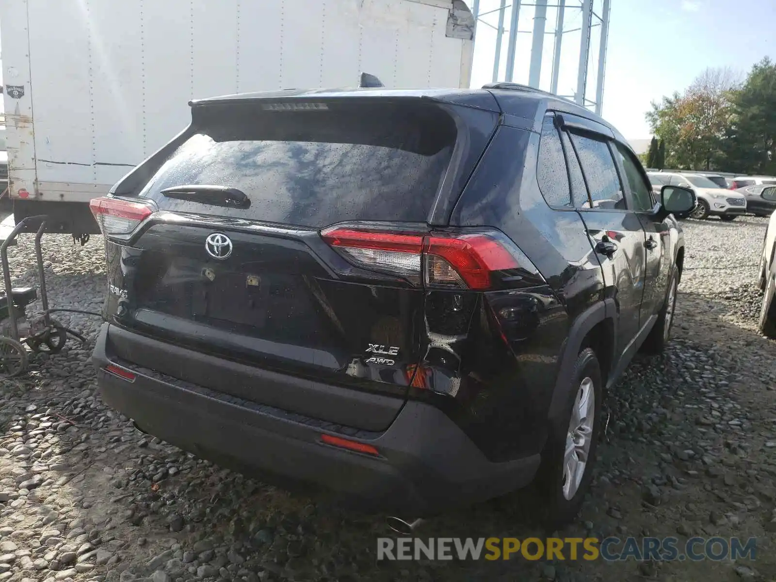 4 Photograph of a damaged car JTMP1RFV0KJ009619 TOYOTA RAV4 2019