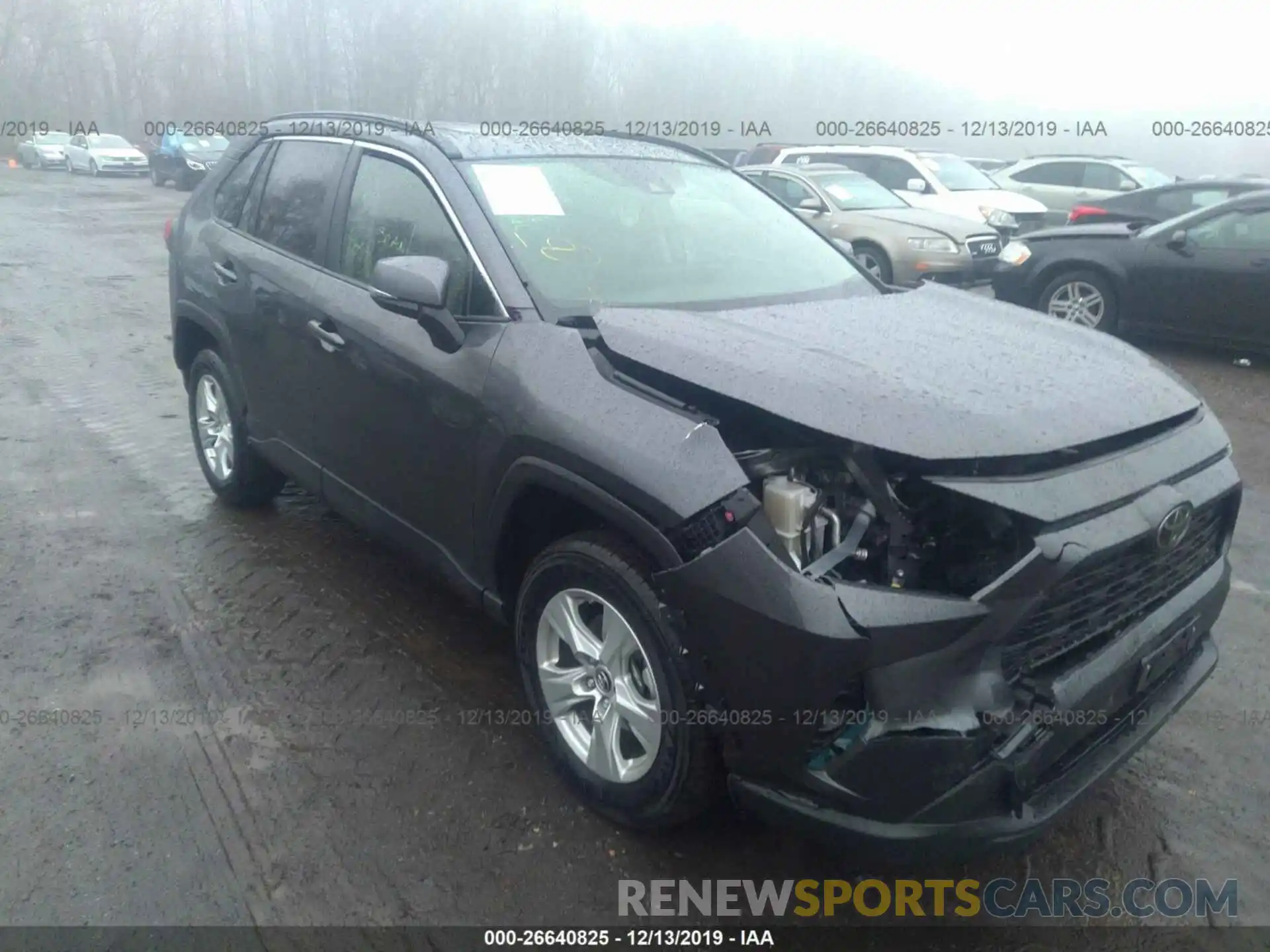 1 Photograph of a damaged car JTMP1RFV0KJ010477 TOYOTA RAV4 2019