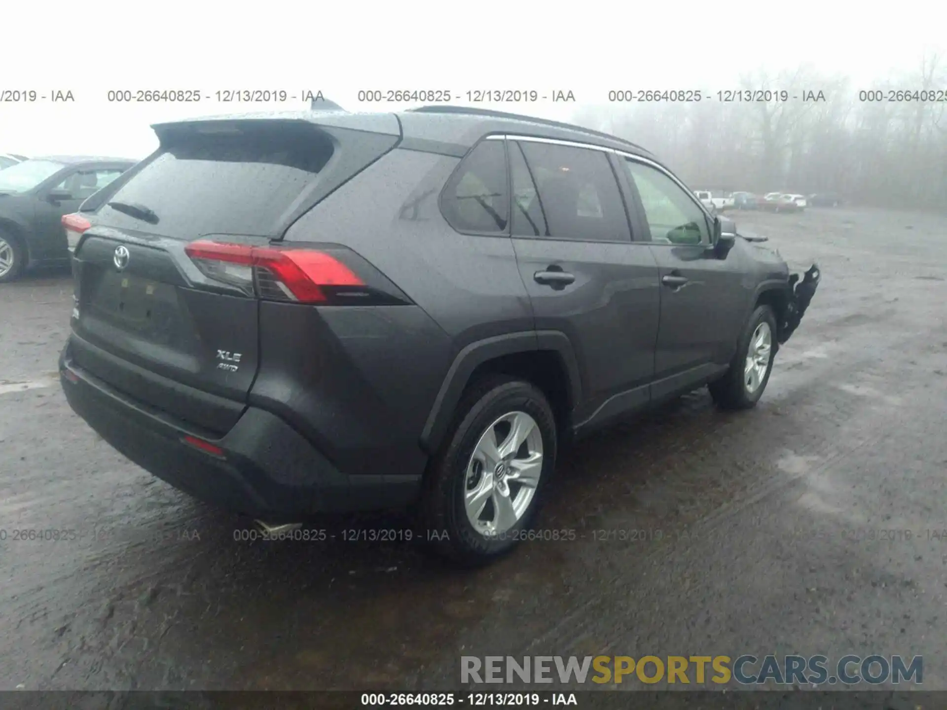 4 Photograph of a damaged car JTMP1RFV0KJ010477 TOYOTA RAV4 2019