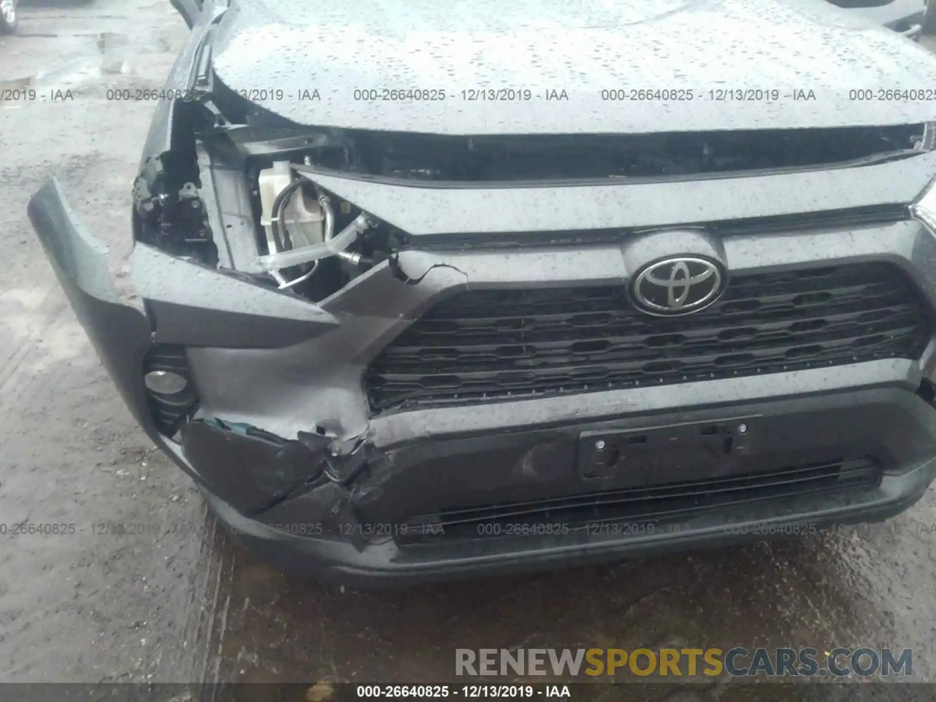 6 Photograph of a damaged car JTMP1RFV0KJ010477 TOYOTA RAV4 2019