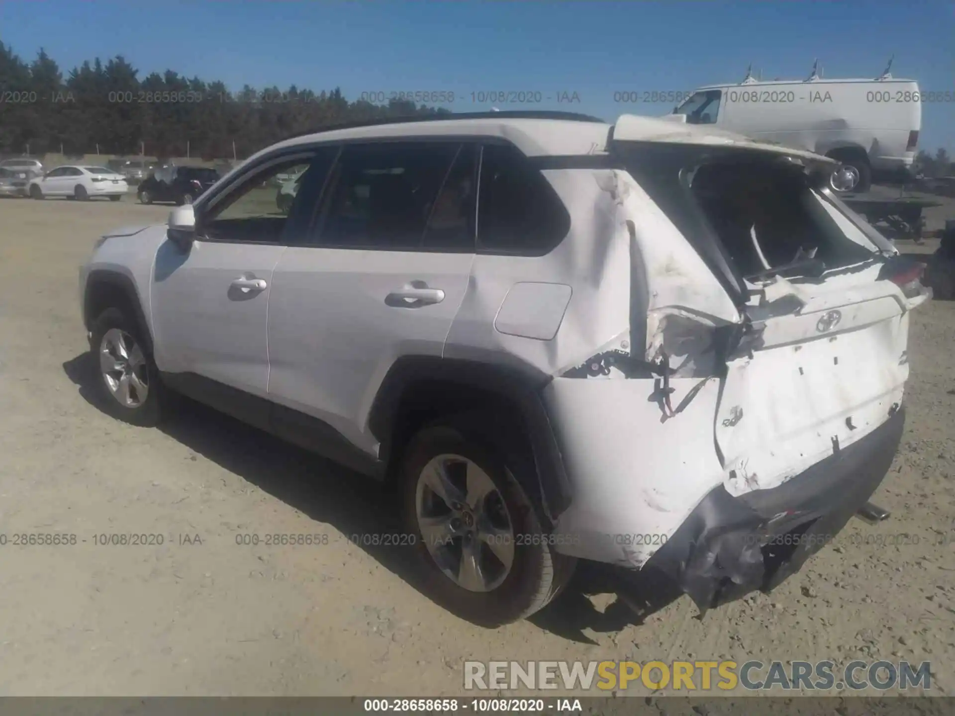 3 Photograph of a damaged car JTMP1RFV0KJ012522 TOYOTA RAV4 2019