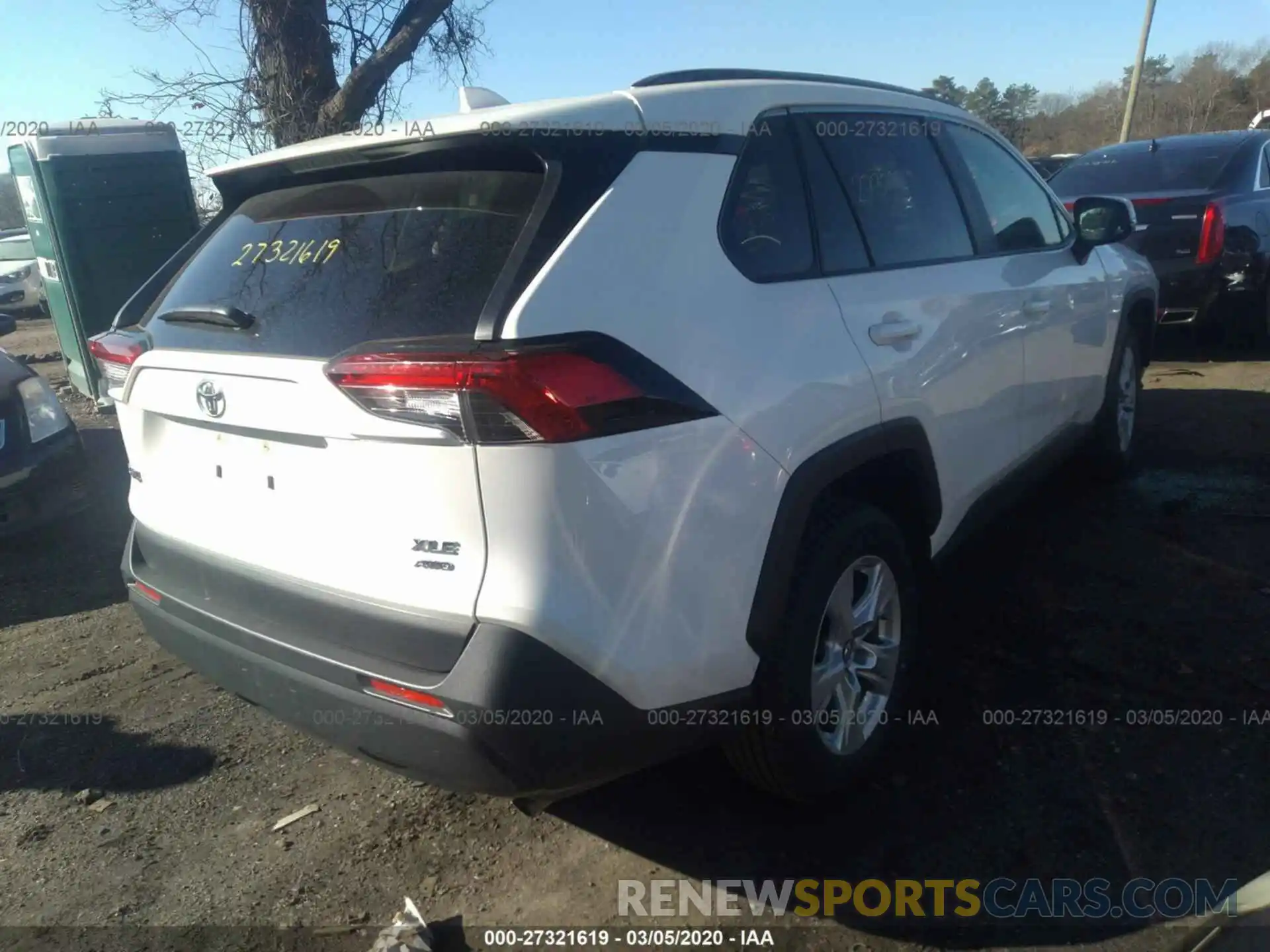 4 Фотография поврежденного автомобиля JTMP1RFV1KD007599 TOYOTA RAV4 2019