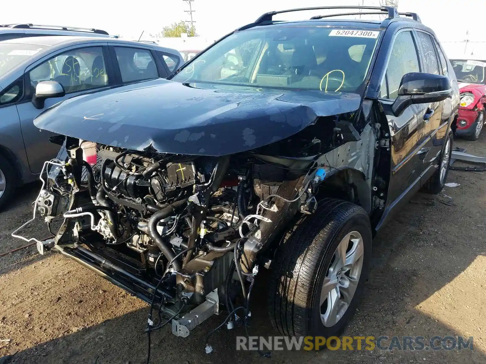 2 Photograph of a damaged car JTMP1RFV1KD008509 TOYOTA RAV4 2019