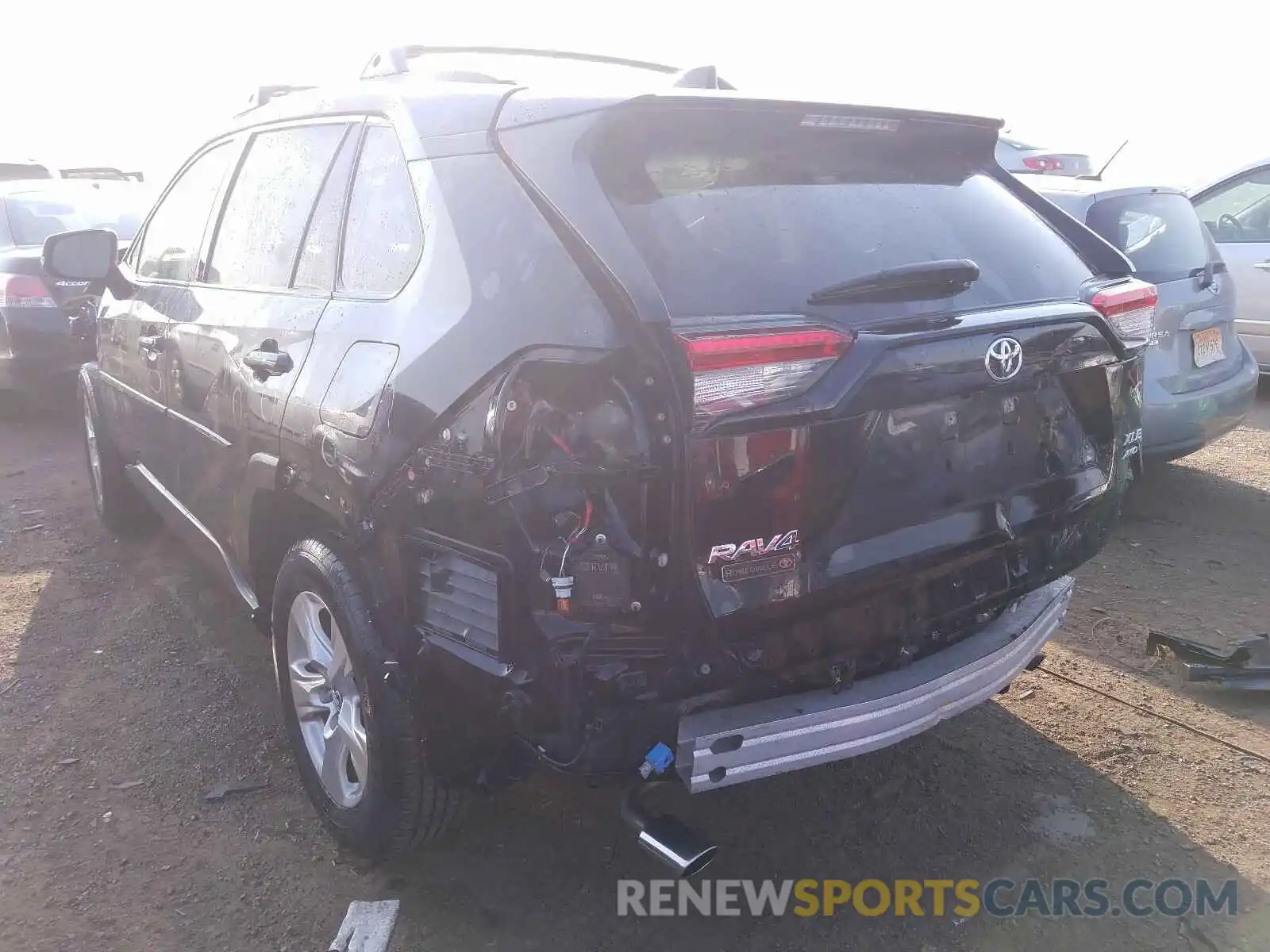 3 Photograph of a damaged car JTMP1RFV1KD008509 TOYOTA RAV4 2019