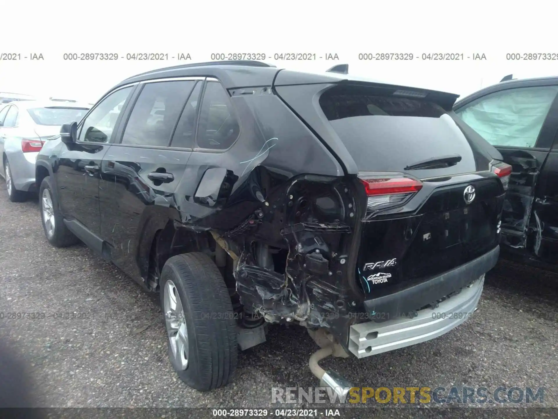 2 Photograph of a damaged car JTMP1RFV1KD017226 TOYOTA RAV4 2019