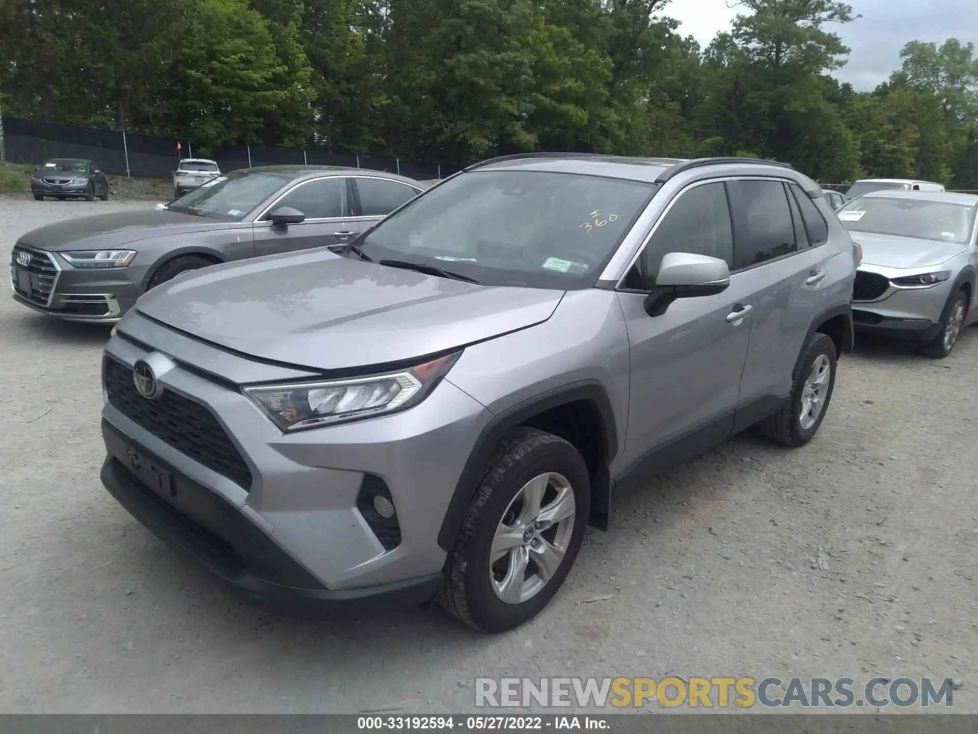 2 Фотография поврежденного автомобиля JTMP1RFV1KD027335 TOYOTA RAV4 2019