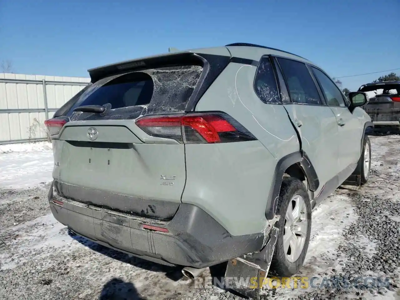 4 Фотография поврежденного автомобиля JTMP1RFV1KD027481 TOYOTA RAV4 2019