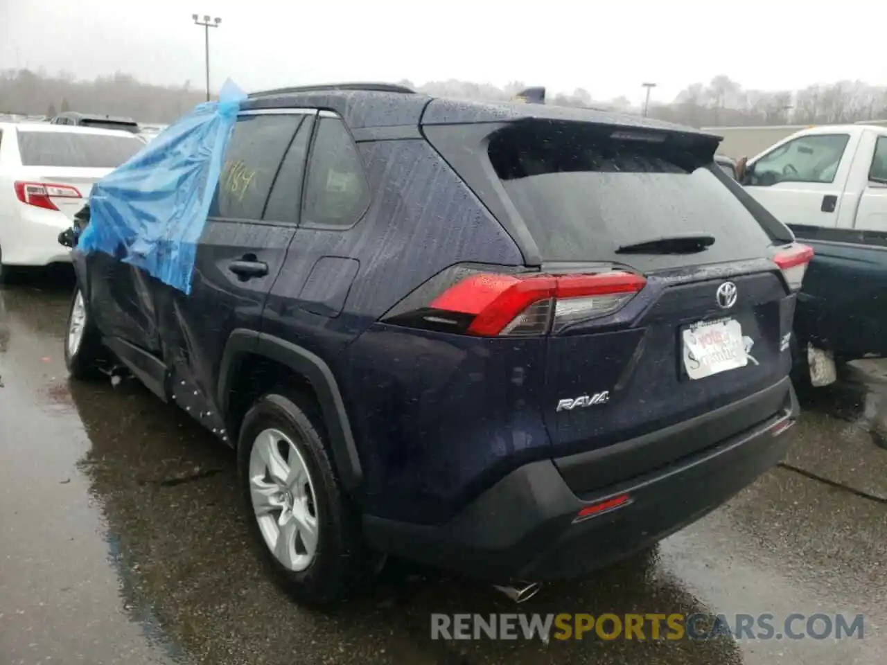 3 Photograph of a damaged car JTMP1RFV1KD027822 TOYOTA RAV4 2019