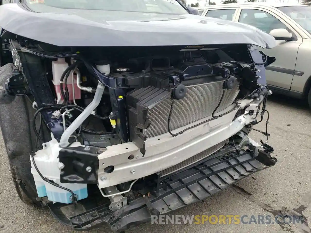 9 Photograph of a damaged car JTMP1RFV1KD027822 TOYOTA RAV4 2019