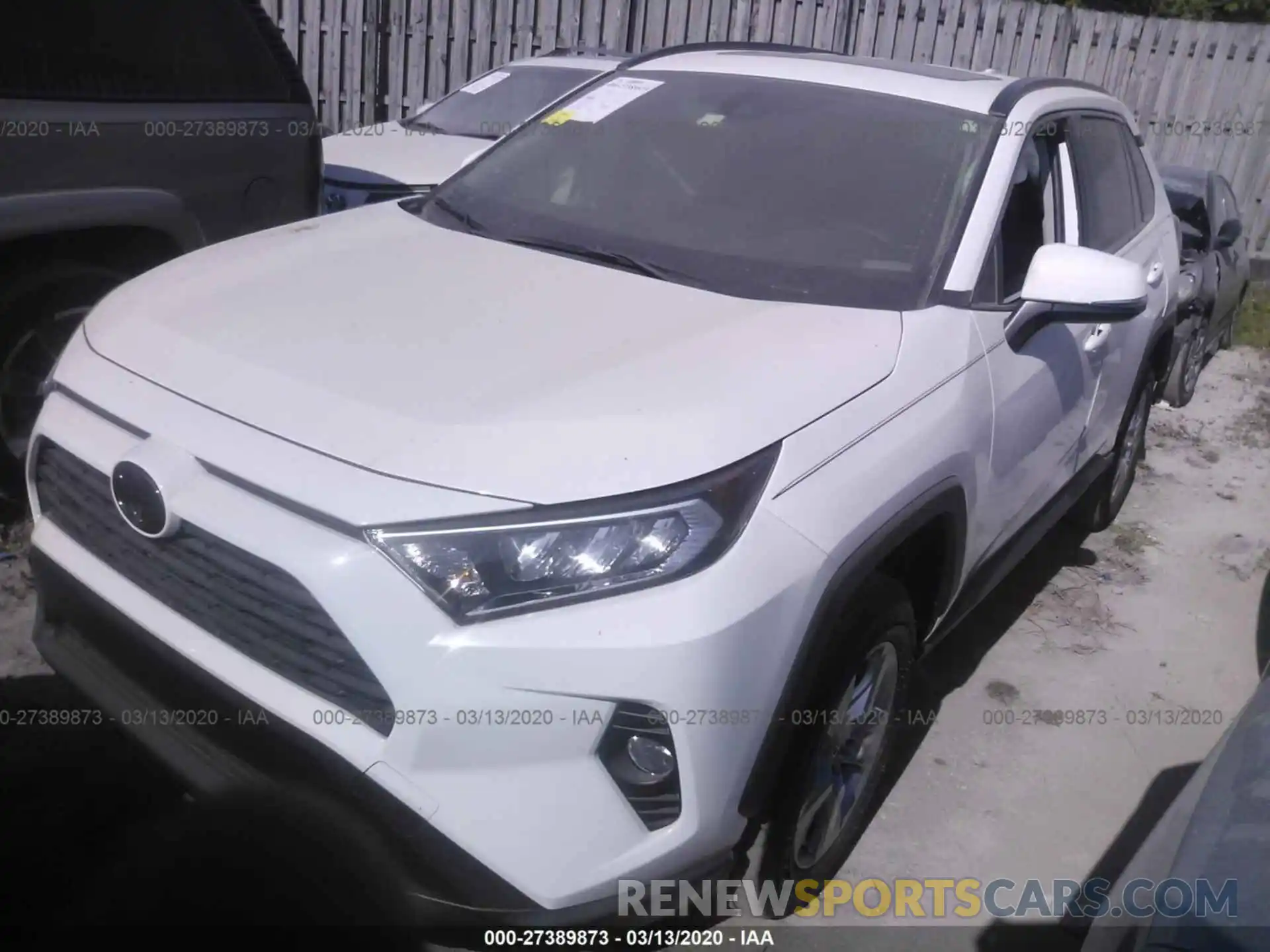 2 Photograph of a damaged car JTMP1RFV1KD027920 TOYOTA RAV4 2019