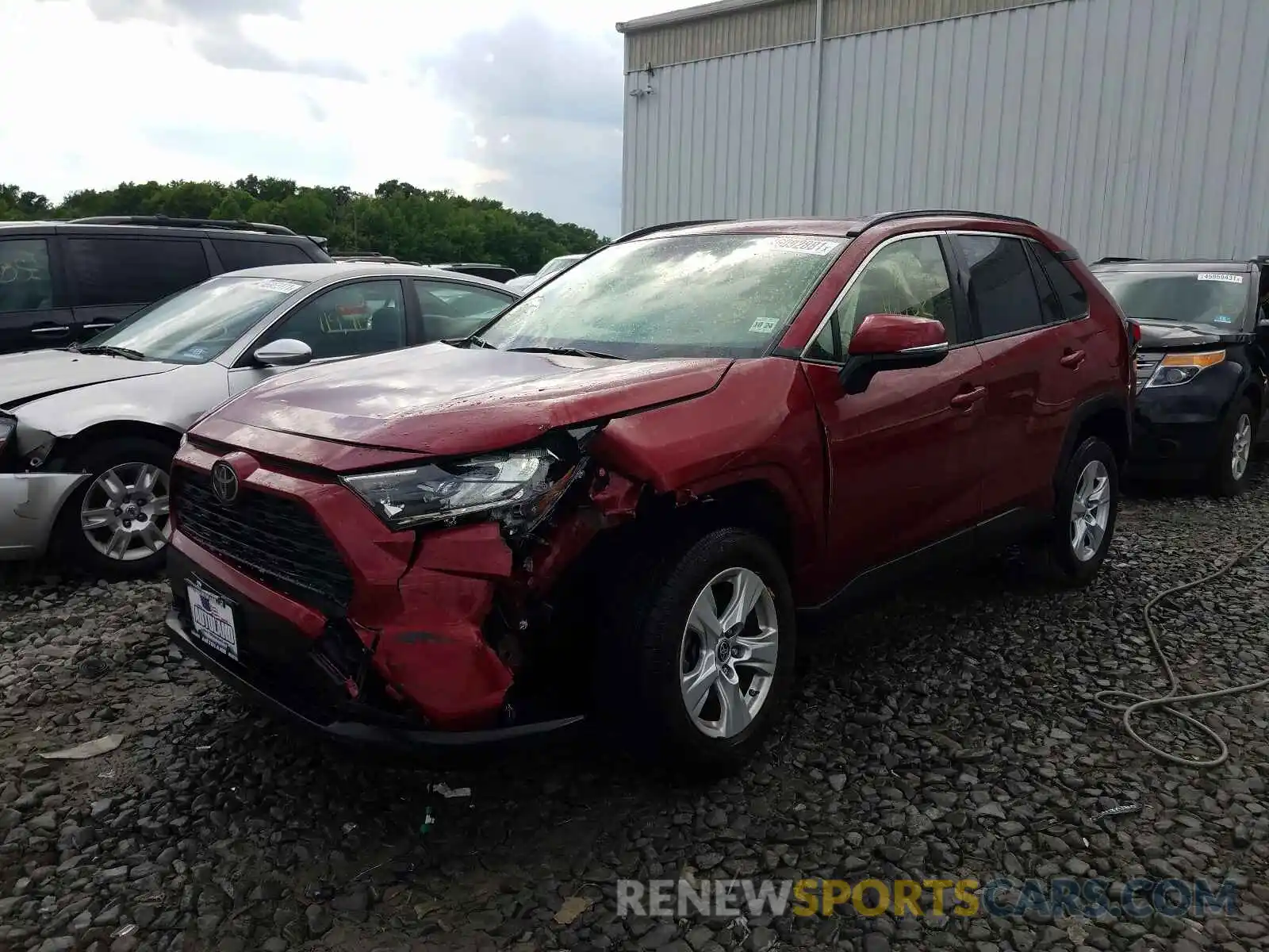 2 Photograph of a damaged car JTMP1RFV1KD039601 TOYOTA RAV4 2019