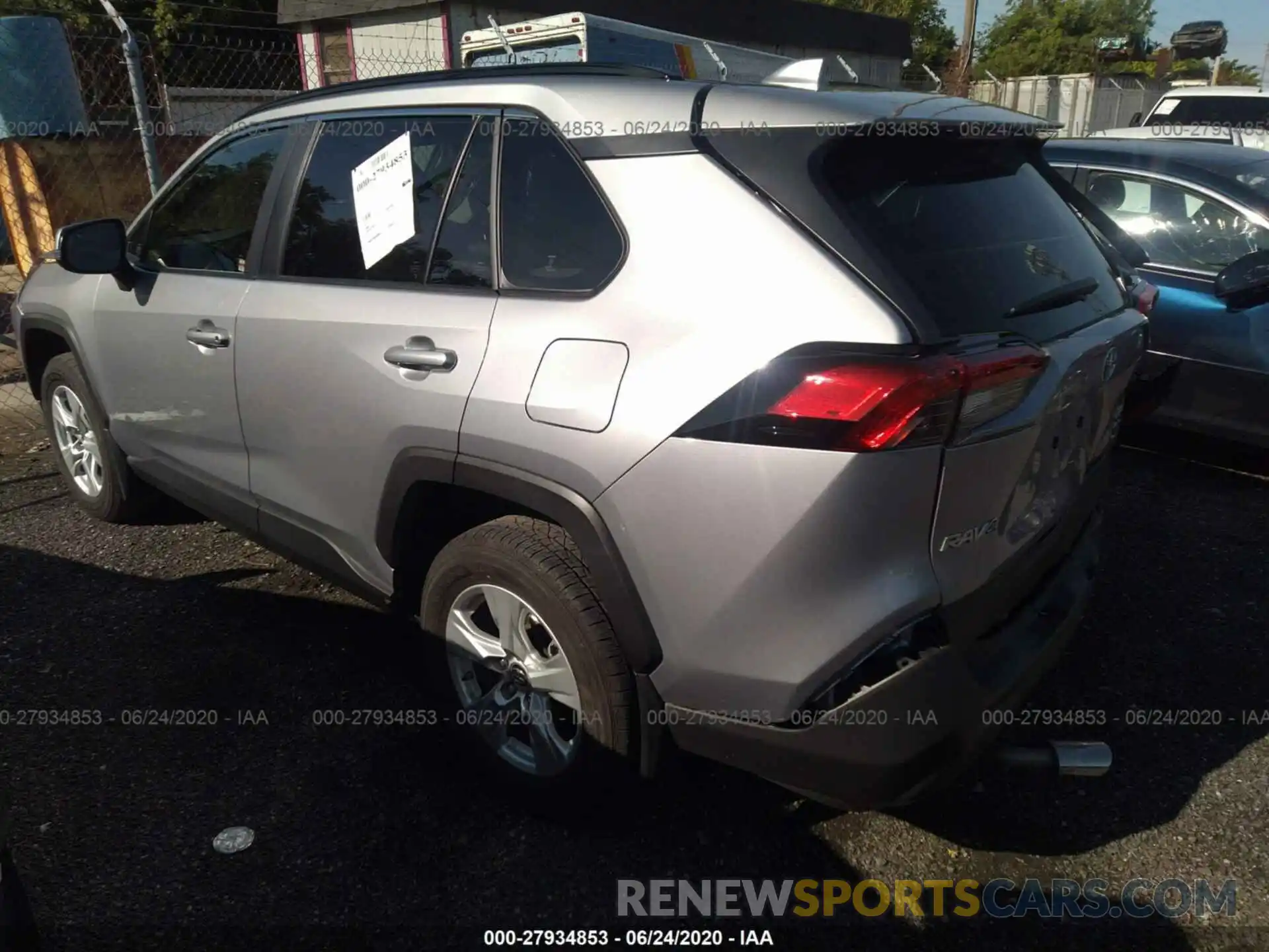 3 Photograph of a damaged car JTMP1RFV1KD503406 TOYOTA RAV4 2019