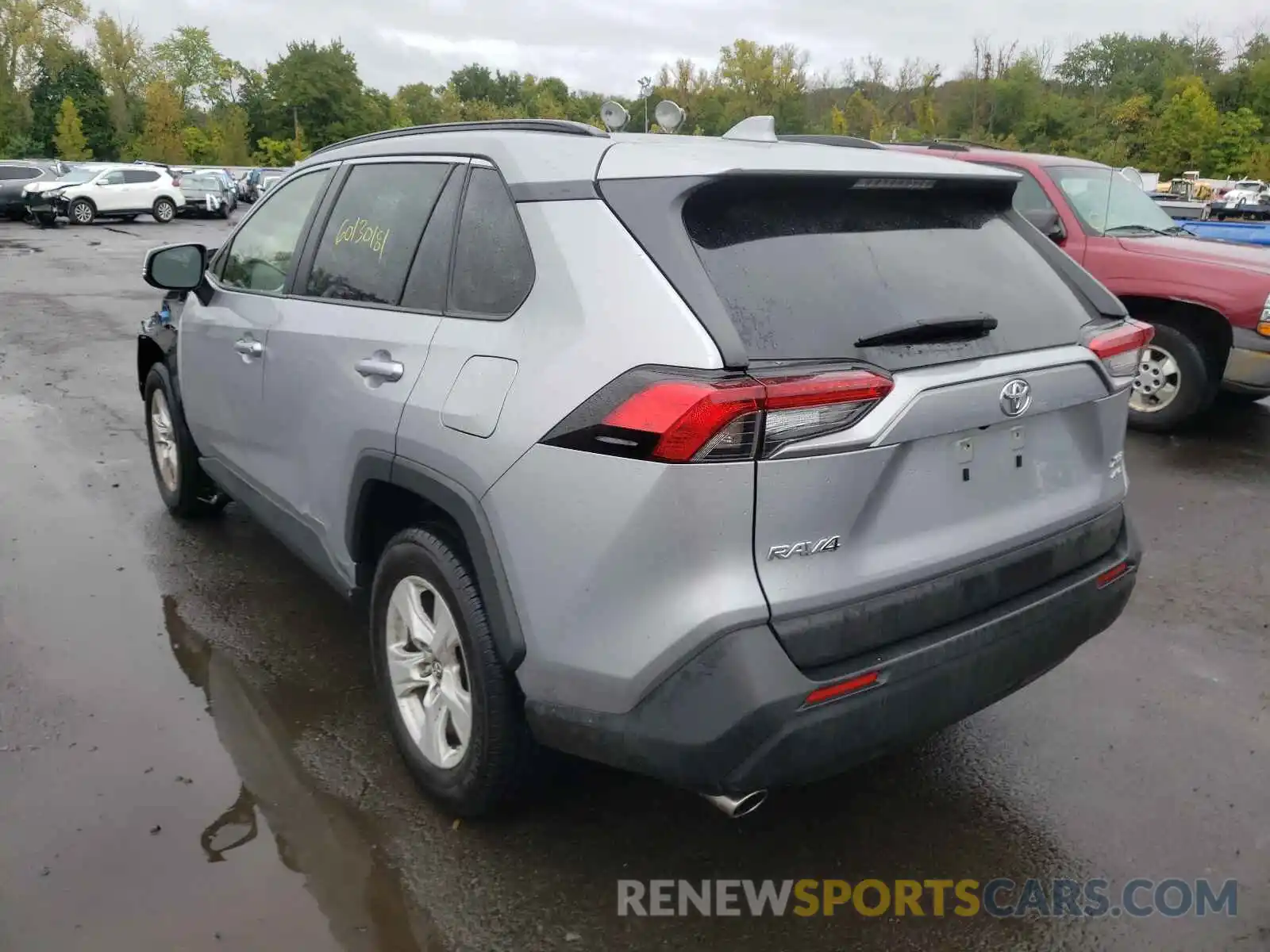 3 Photograph of a damaged car JTMP1RFV1KD505107 TOYOTA RAV4 2019